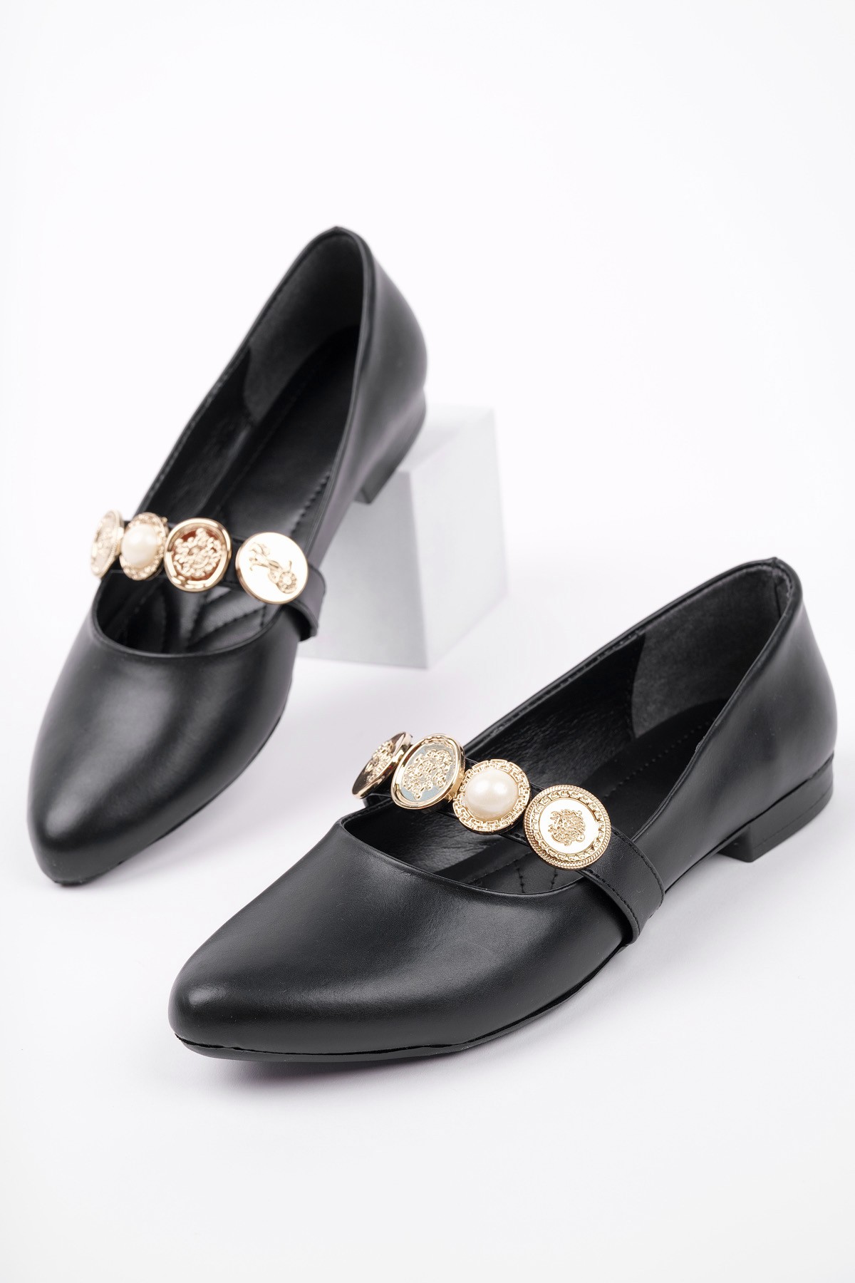 POENA Broş Detaylı Tek Bantlı Günlük Kadın Babet - Görsel 7