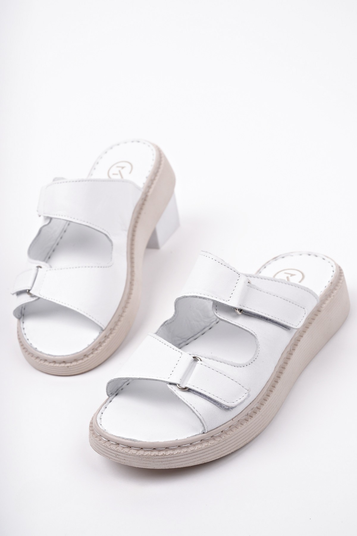 MORGEN Hakiki Deri Çift Bantlı Ayarlanabilir Ortopedik Günlük Kadın Terlik - Görsel 3