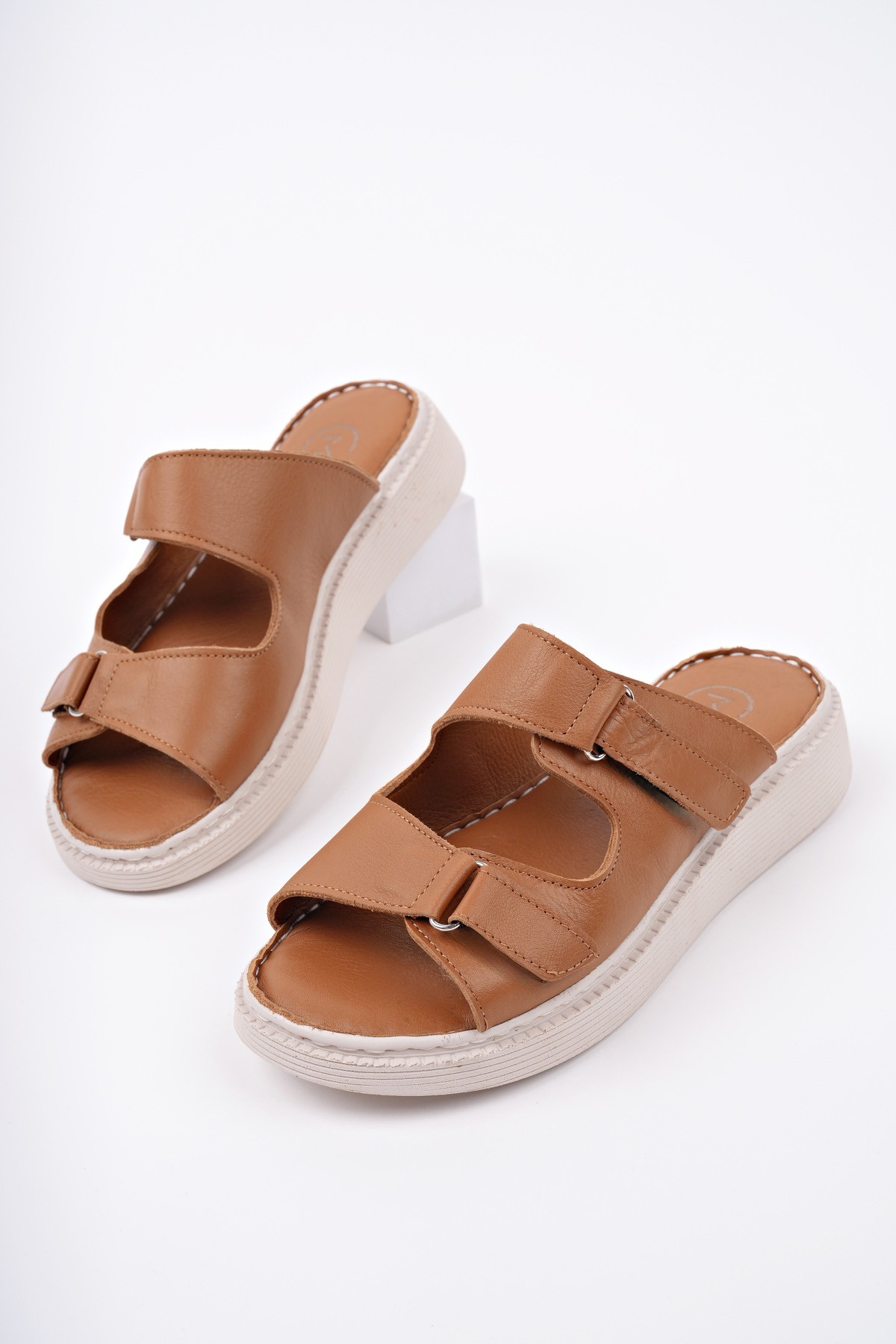 MORGEN Hakiki Deri Çift Bantlı Ayarlanabilir Ortopedik Günlük Kadın Terlik - Görsel 3