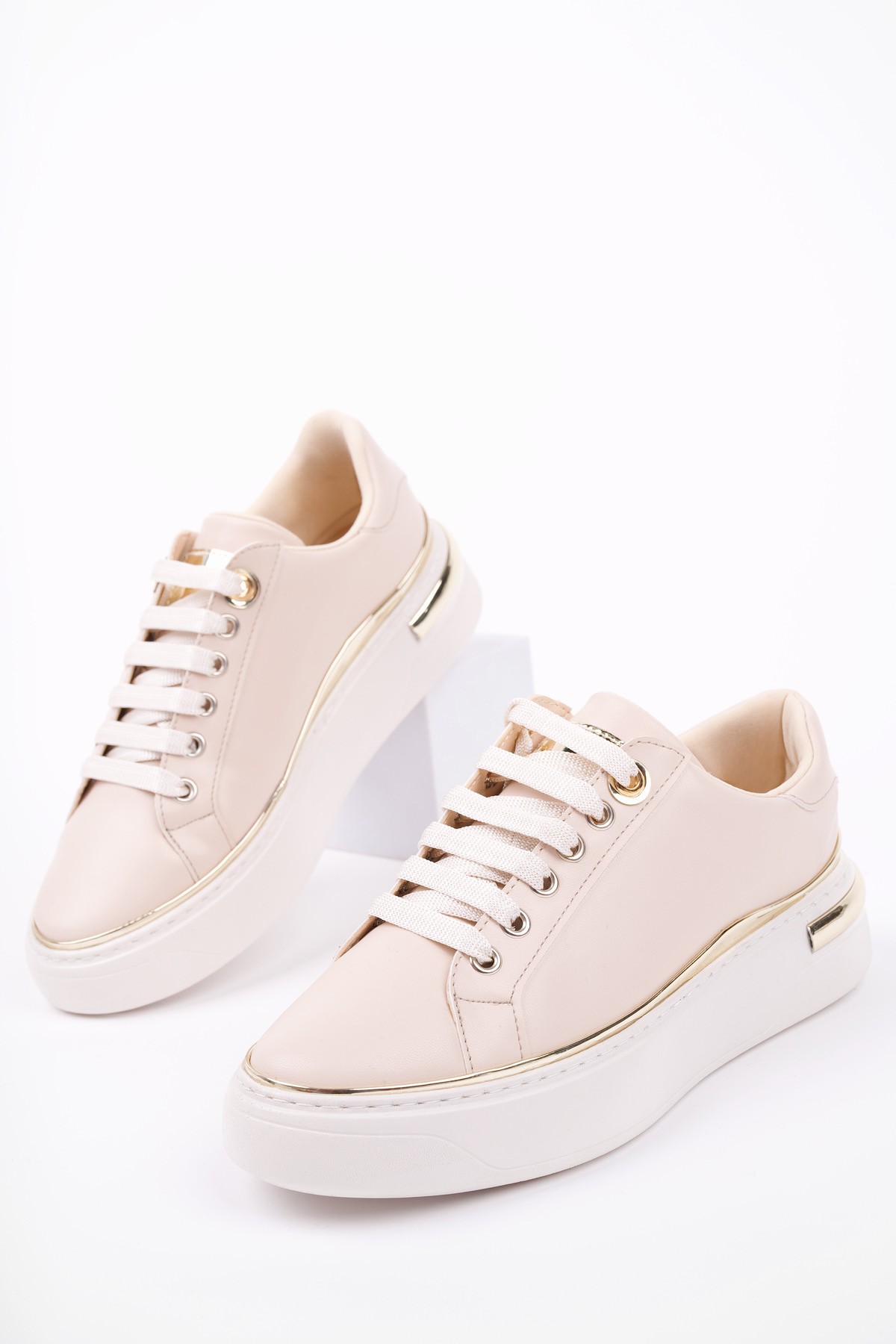 SVETLANA İnce Şerit Detaylı Bağcıklı Günlük Kadın Sneaker Spor Ayakkabı - Görsel 8