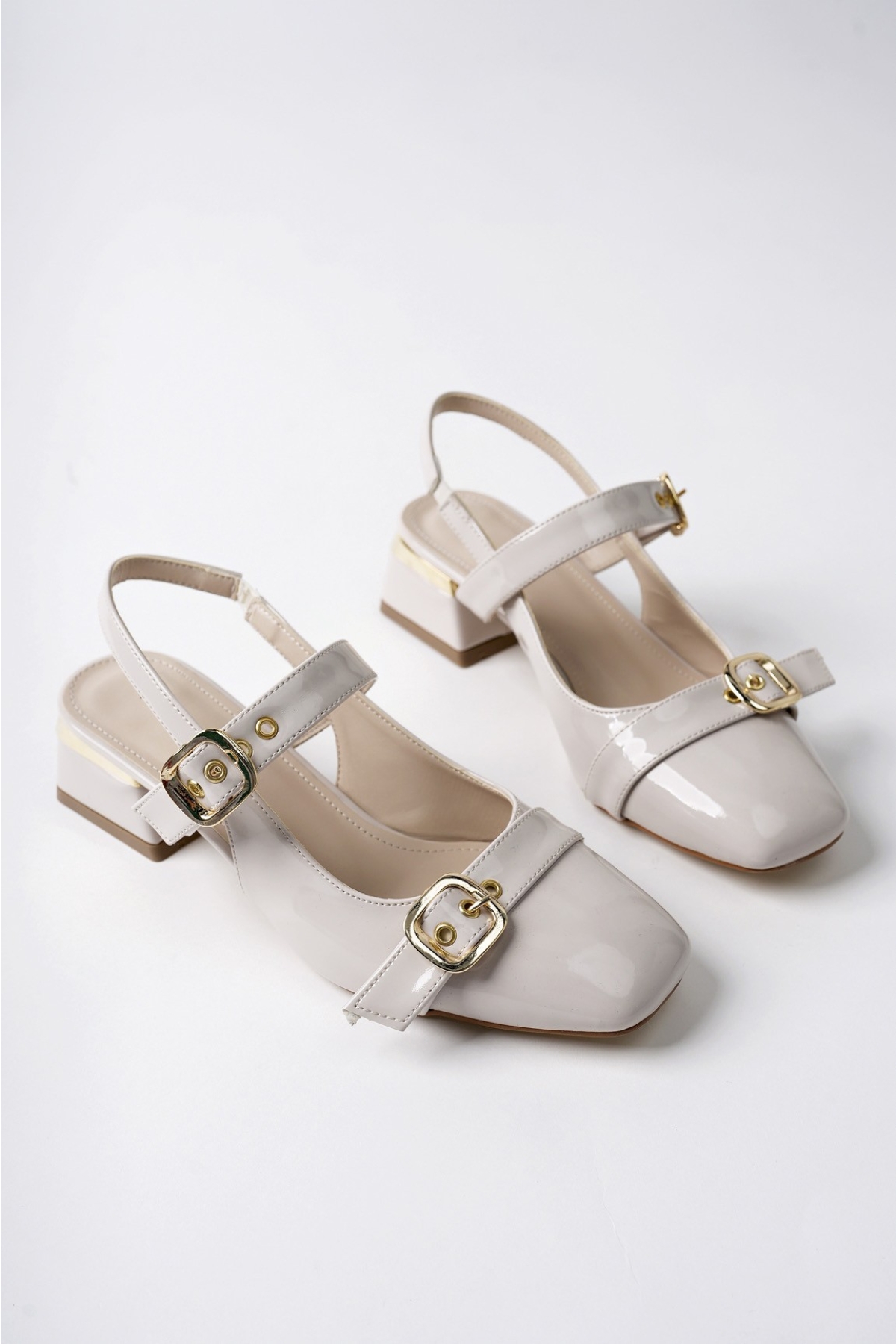 YUQİ Arkası Açık Küt Burun Çift Kemerli Kadın Günlük Klasik Kısa Topuklu Ayakkabı - Görsel 7