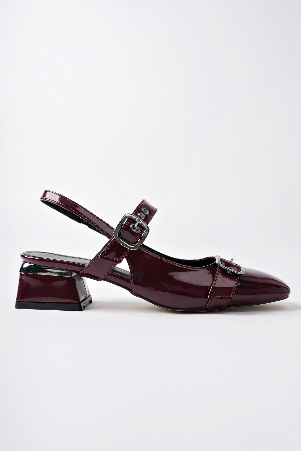 YUQİ Arkası Açık Küt Burun Çift Kemerli Kadın Günlük Klasik Kısa Topuklu Ayakkabı - Görsel 6