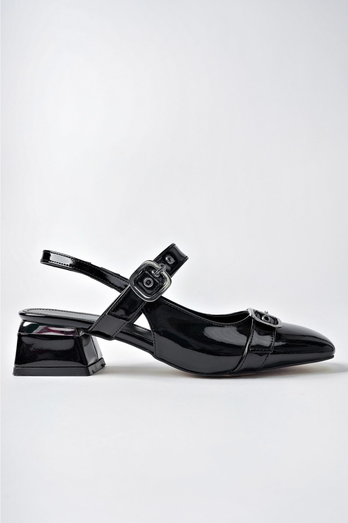 YUQİ Arkası Açık Küt Burun Çift Kemerli Kadın Günlük Klasik Kısa Topuklu Ayakkabı - Görsel 4