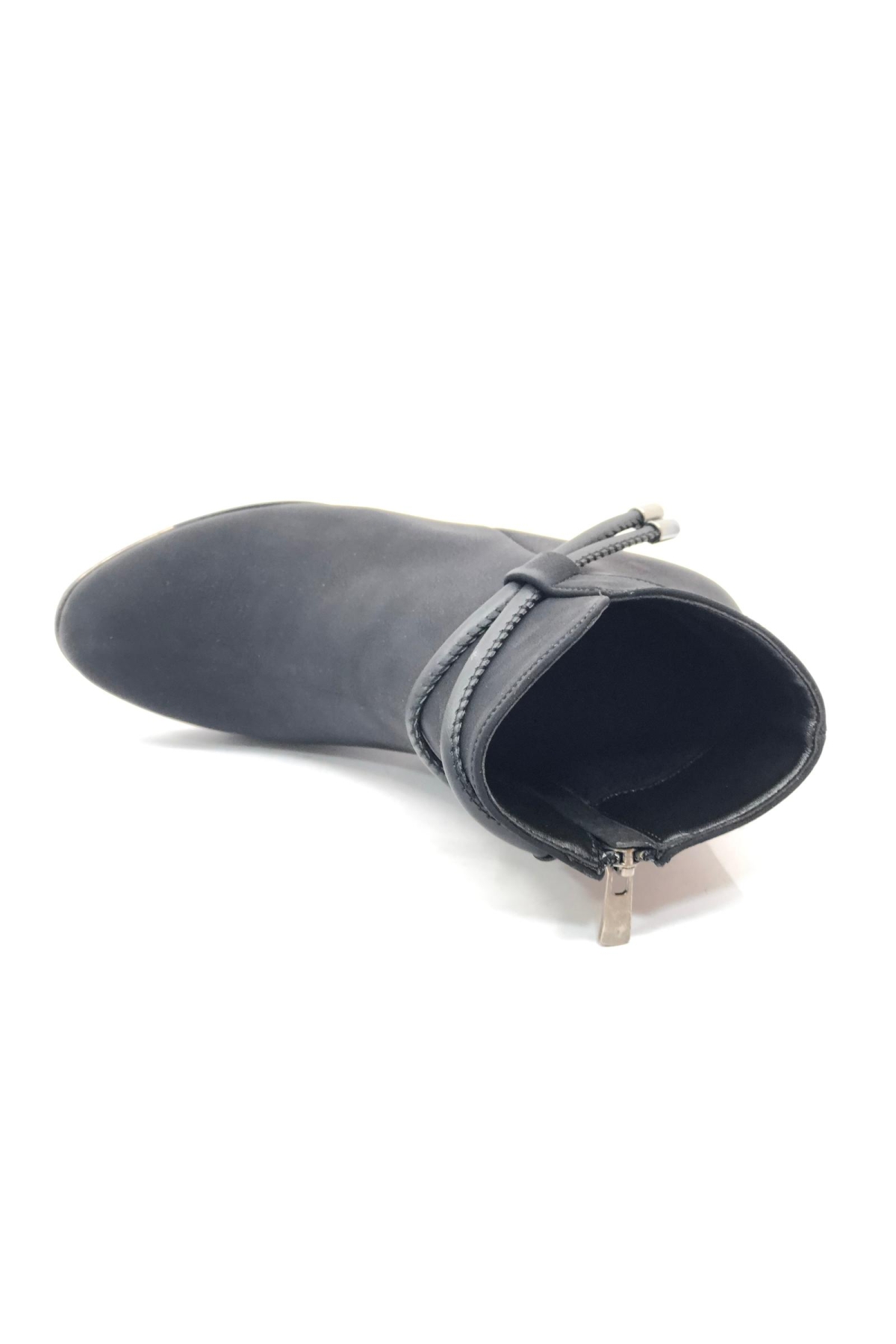 Dekolte Fantazi Klasik Kadın Bot - Görsel 5