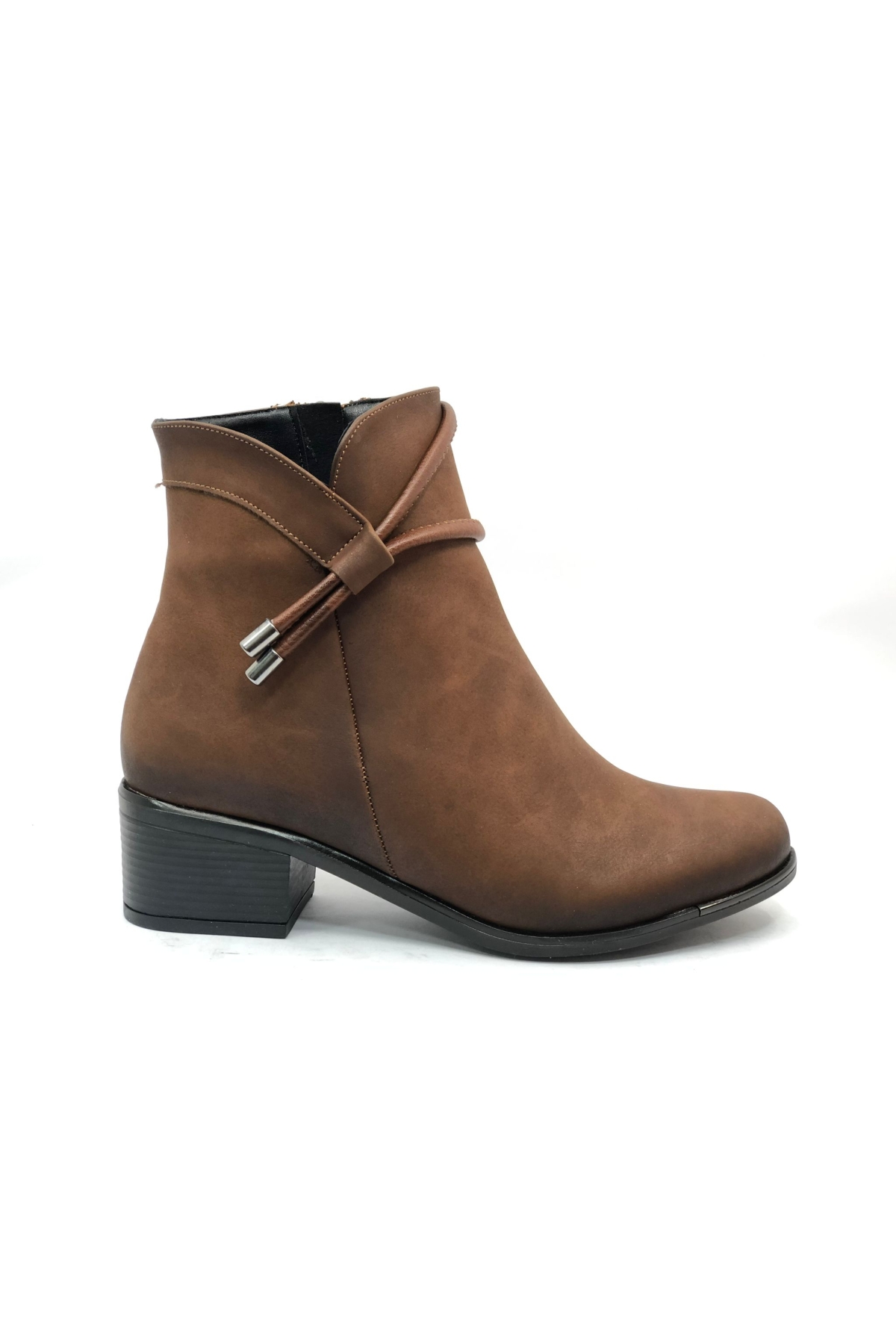 Dekolte Fantazi Klasik Kadın Bot - Görsel 3