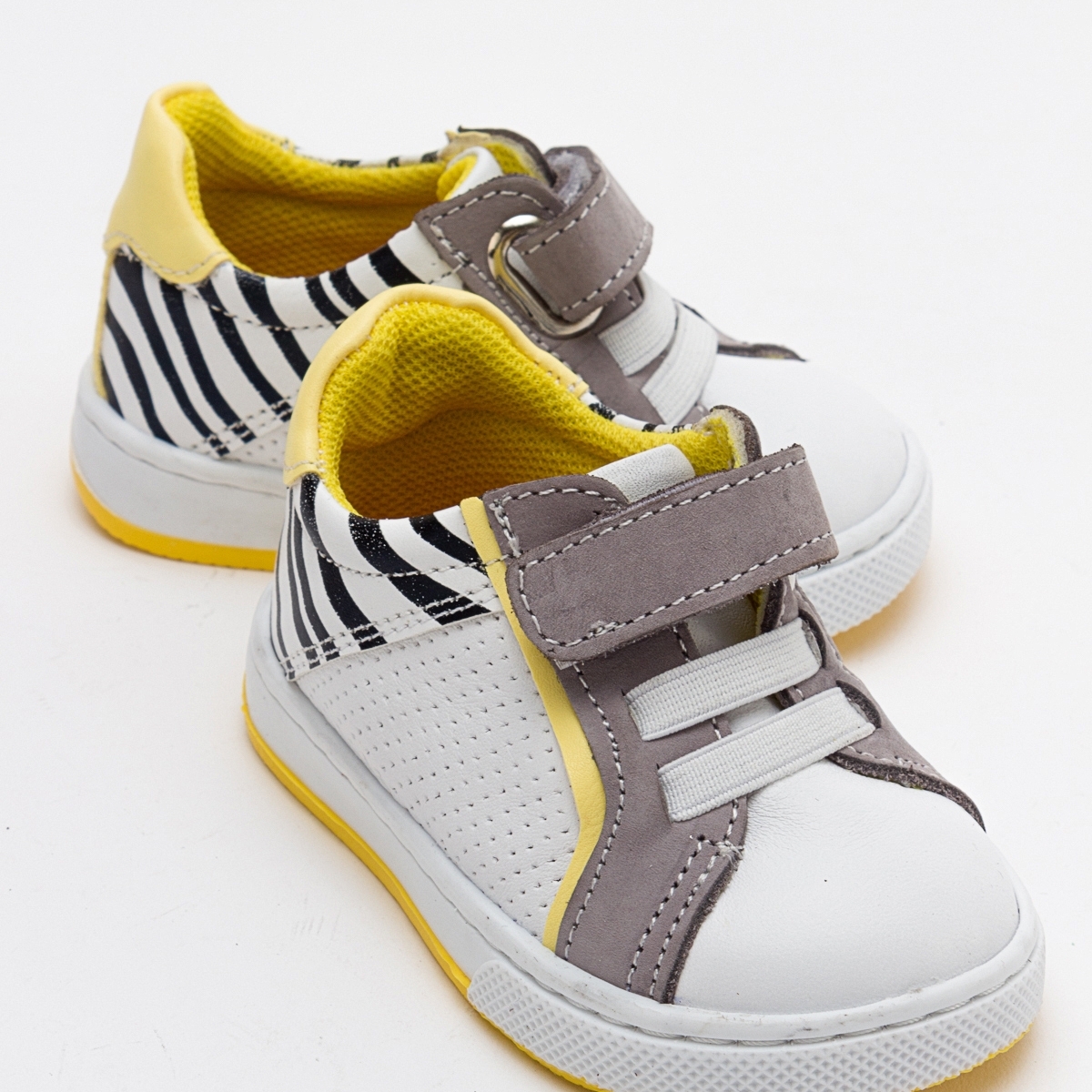 MnpcErkek Çocuk Beyaz Hakiki Deri İlk Adım Ayakkabı