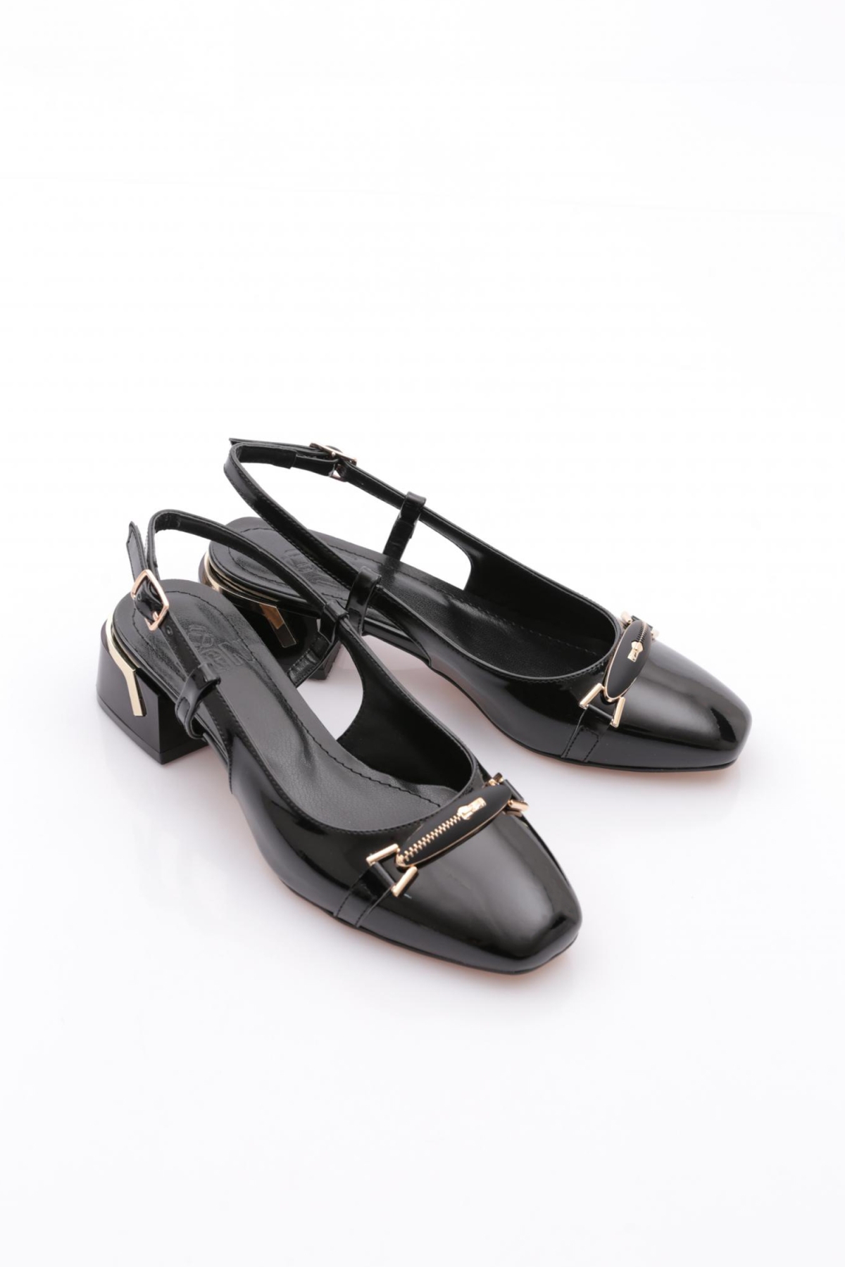 25724 Kadin Tokali Topuklu Ayakkabi - Görsel 3