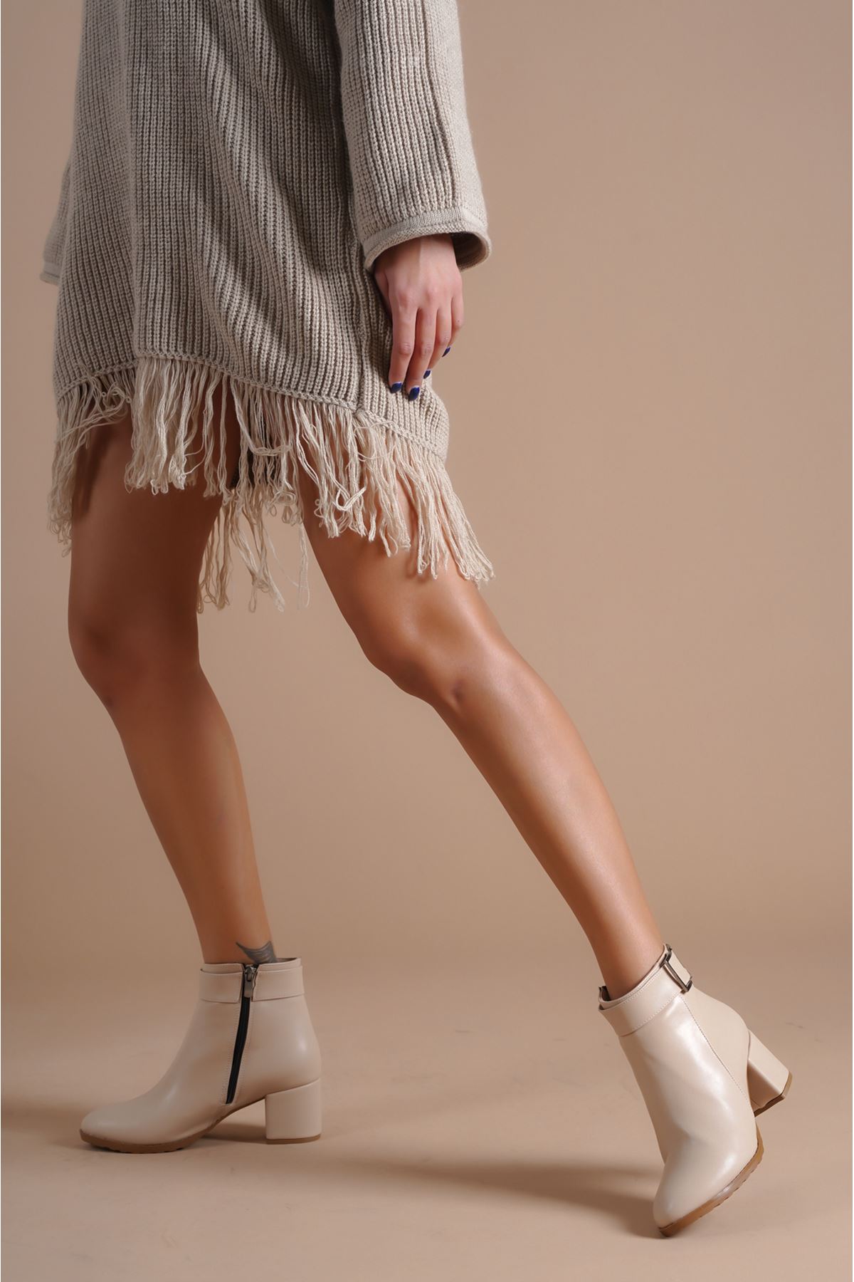 Tokalı Klasik Kadın Bot - Görsel 6