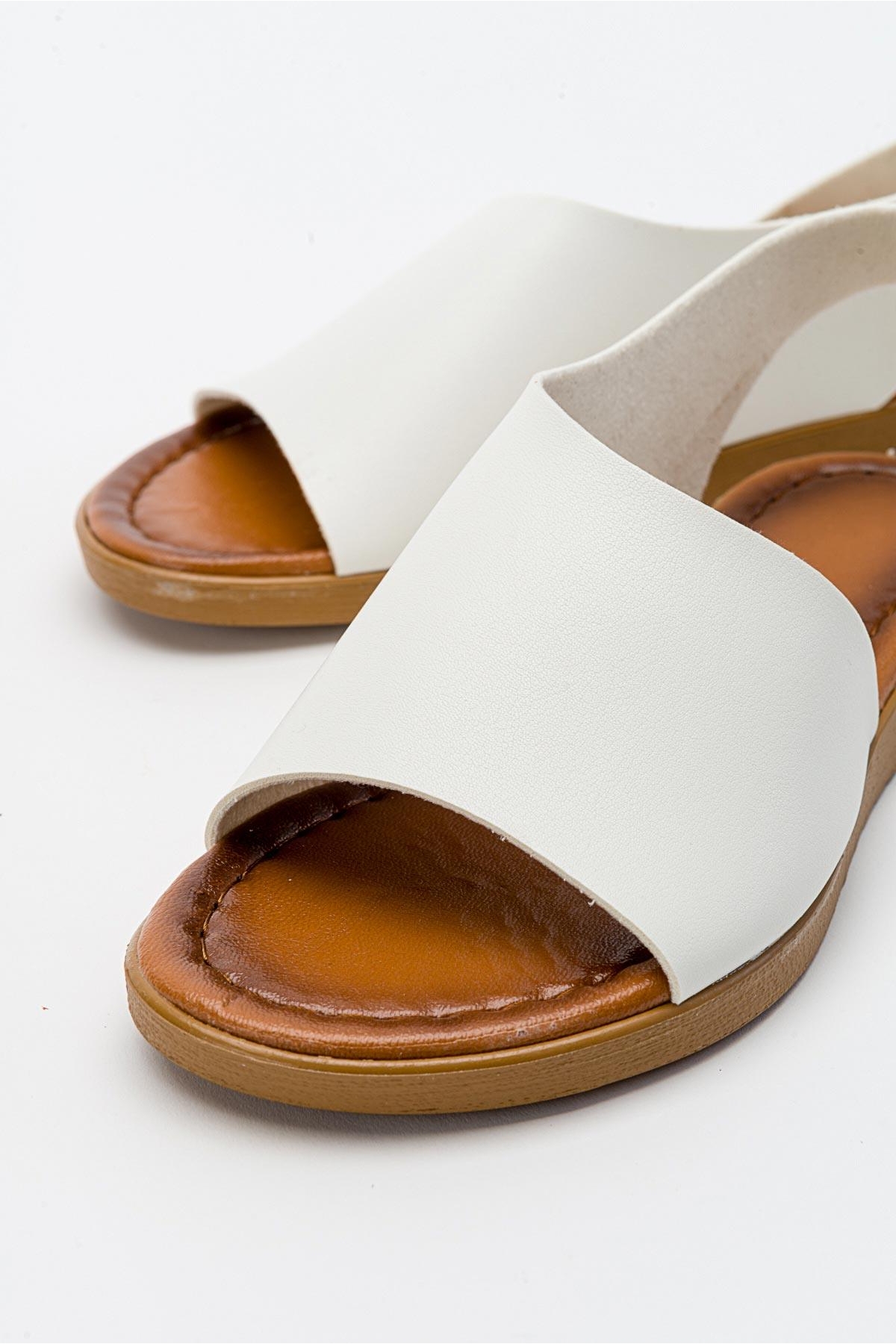 Geniş Tek Bantlı Kadın Sandalet BEYAZ CİLT - Görsel 4