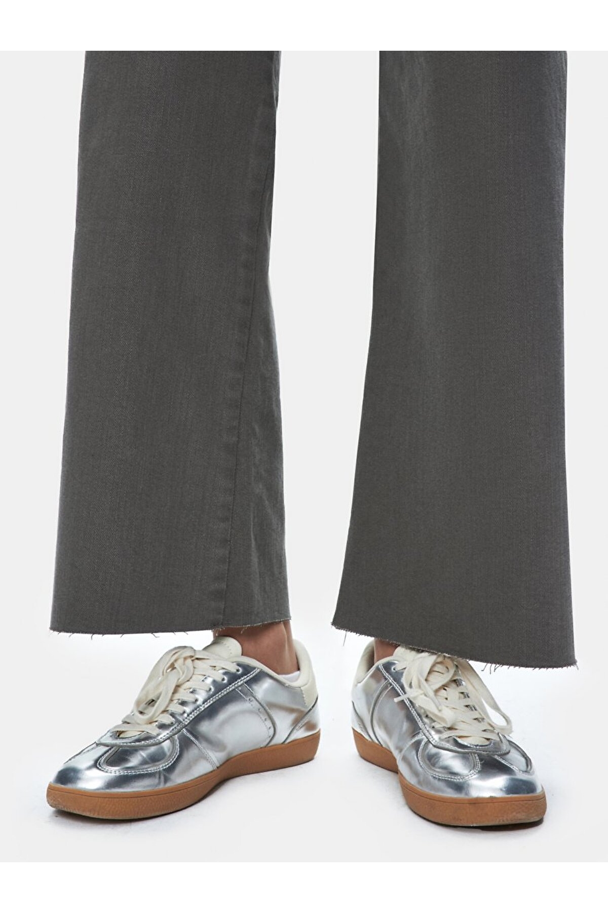 https://floimages.mncdn.com/media/catalog/product/25-03/03/201456206-6-1740998554.jpg