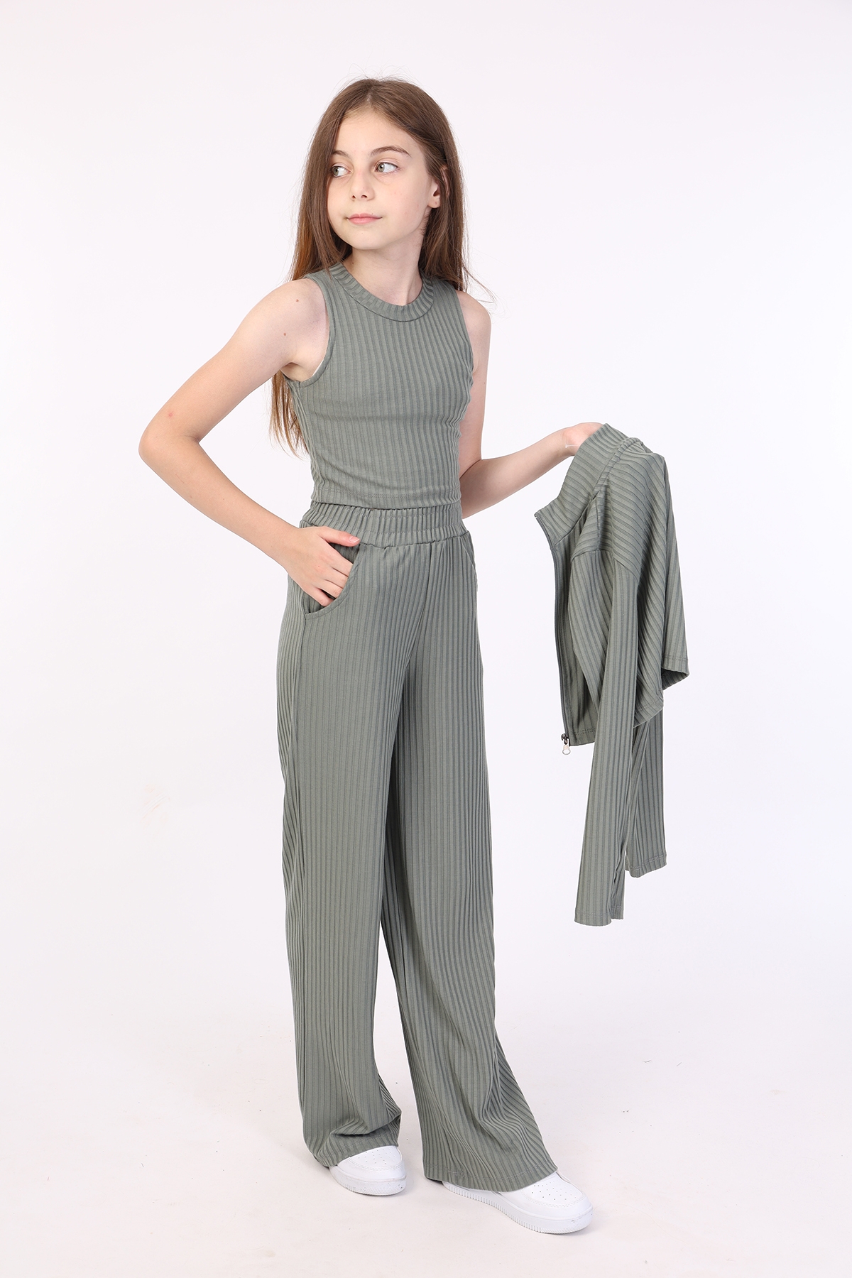 https://floimages.mncdn.com/media/catalog/product/25-03/03/201456224-1-1740998858.jpg