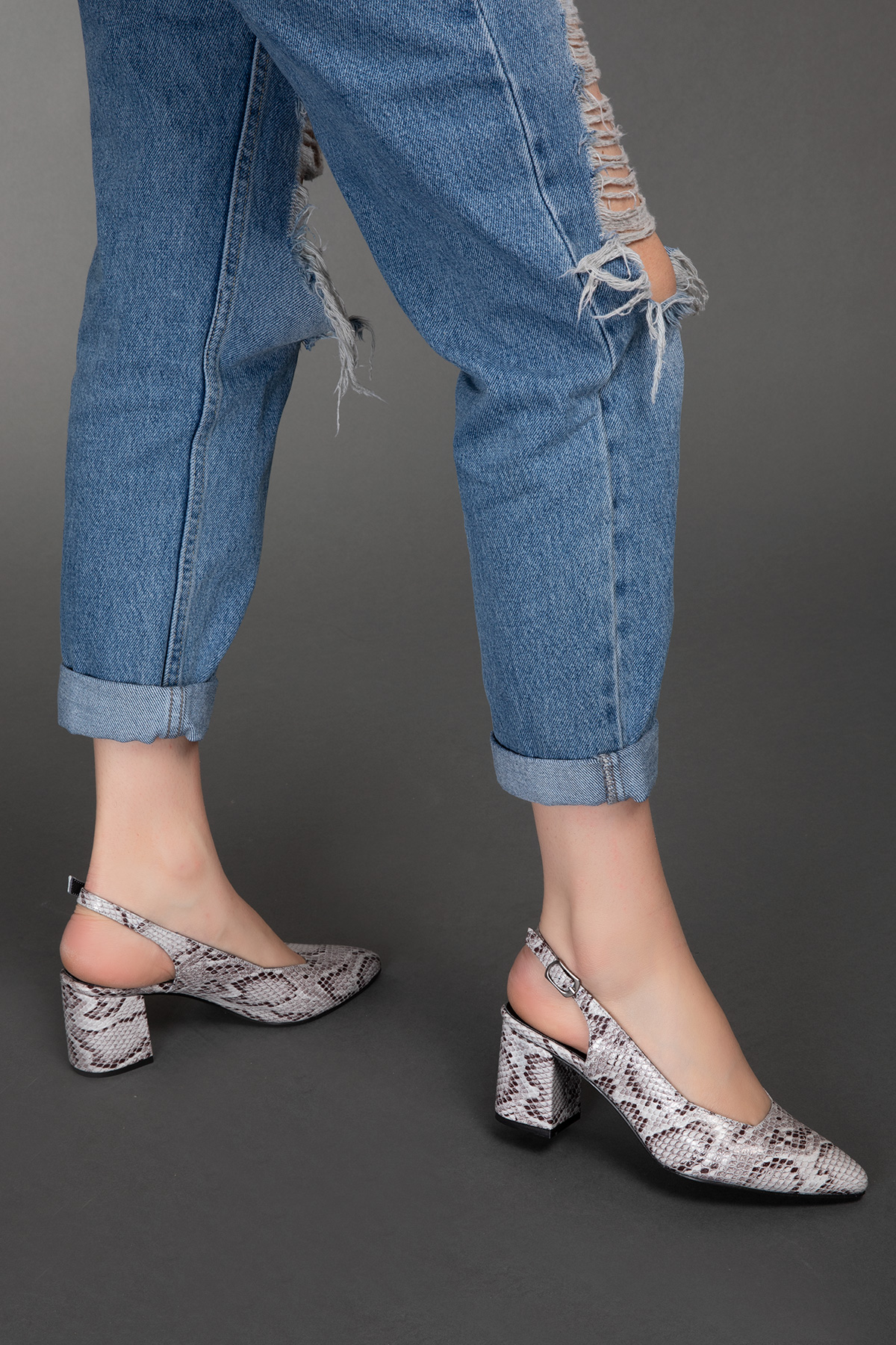 Gondol Kadın Hakiki Deri Yılan Desenli Topuklu Ayakkabı şhn.709 - Görsel 5