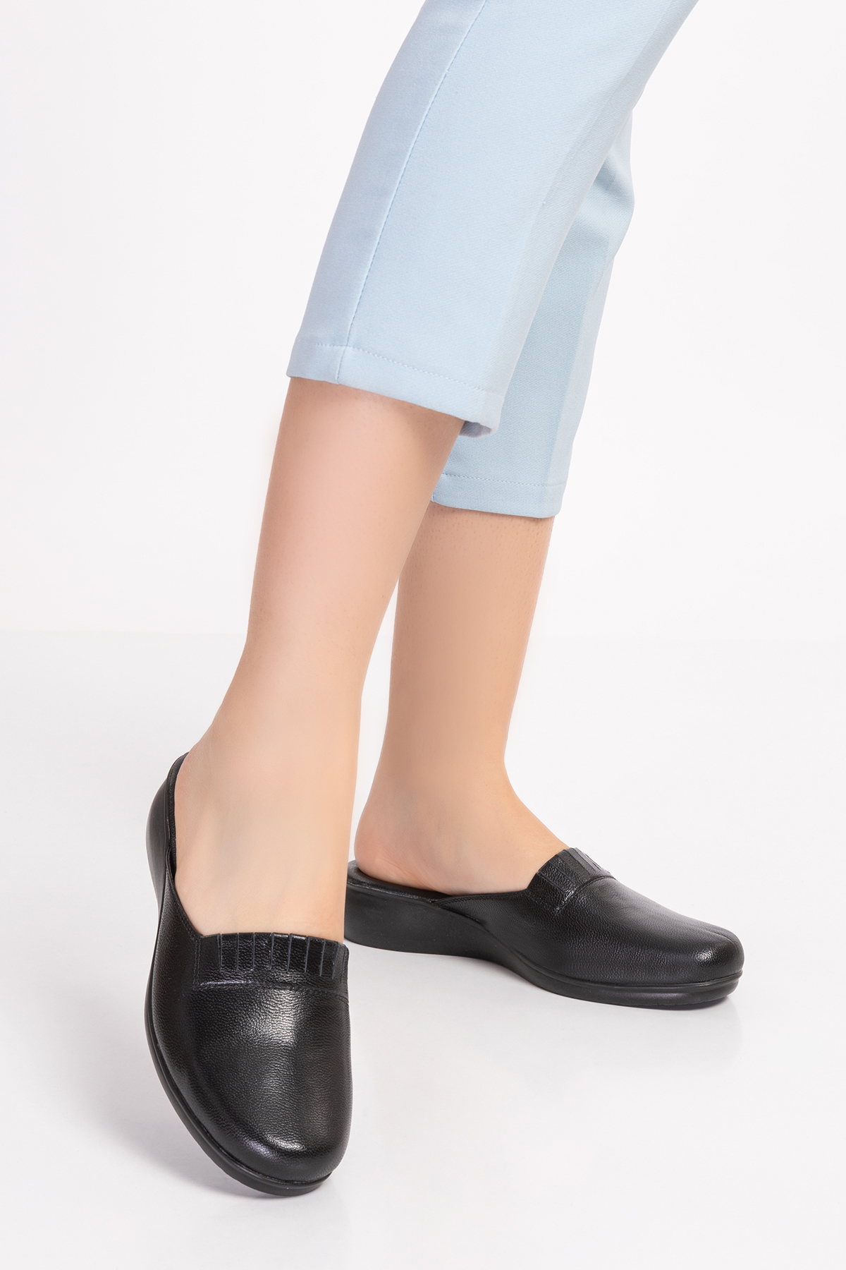 Gondol Kadın İçi Dışı Hakiki Deri Şık Ev Terliği Özl.960 - Görsel 2