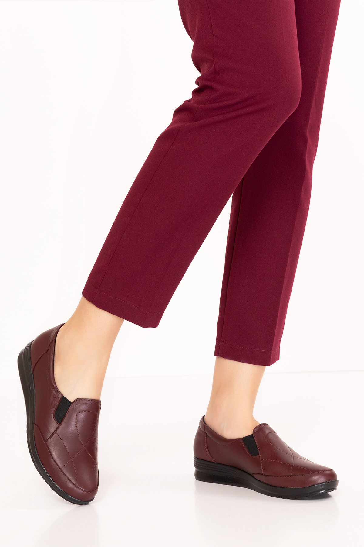 Gondol Kadın Hakiki Deri Anatomik Yumuşak Taban Günlük Ayakkabı pyt.1213 - Görsel 4