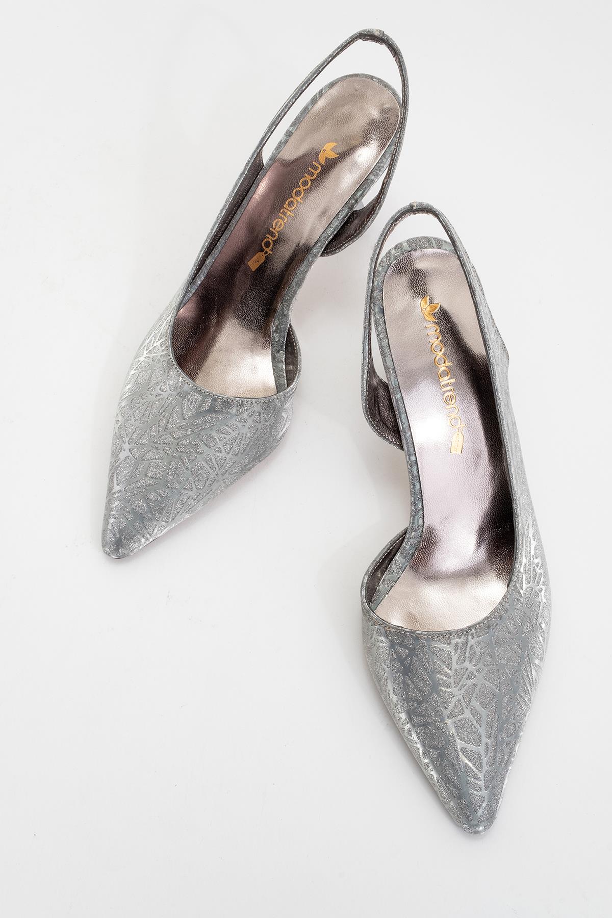 Kadın Topuklu Ayakkabı PLATİN ÜÇGEN - Görsel 6