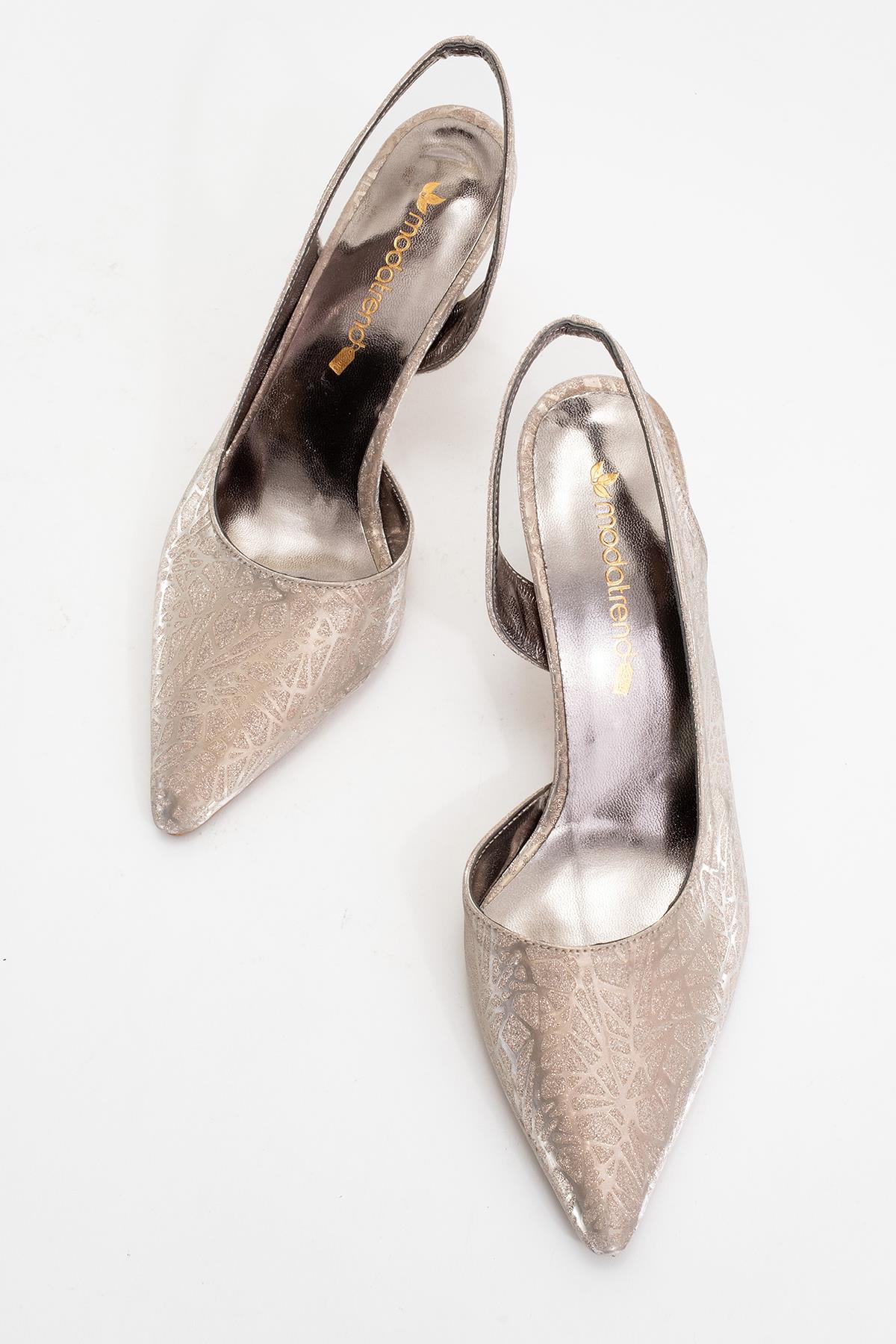 Kadın Topuklu Ayakkabı ALTIN ÜÇGEN - Görsel 4