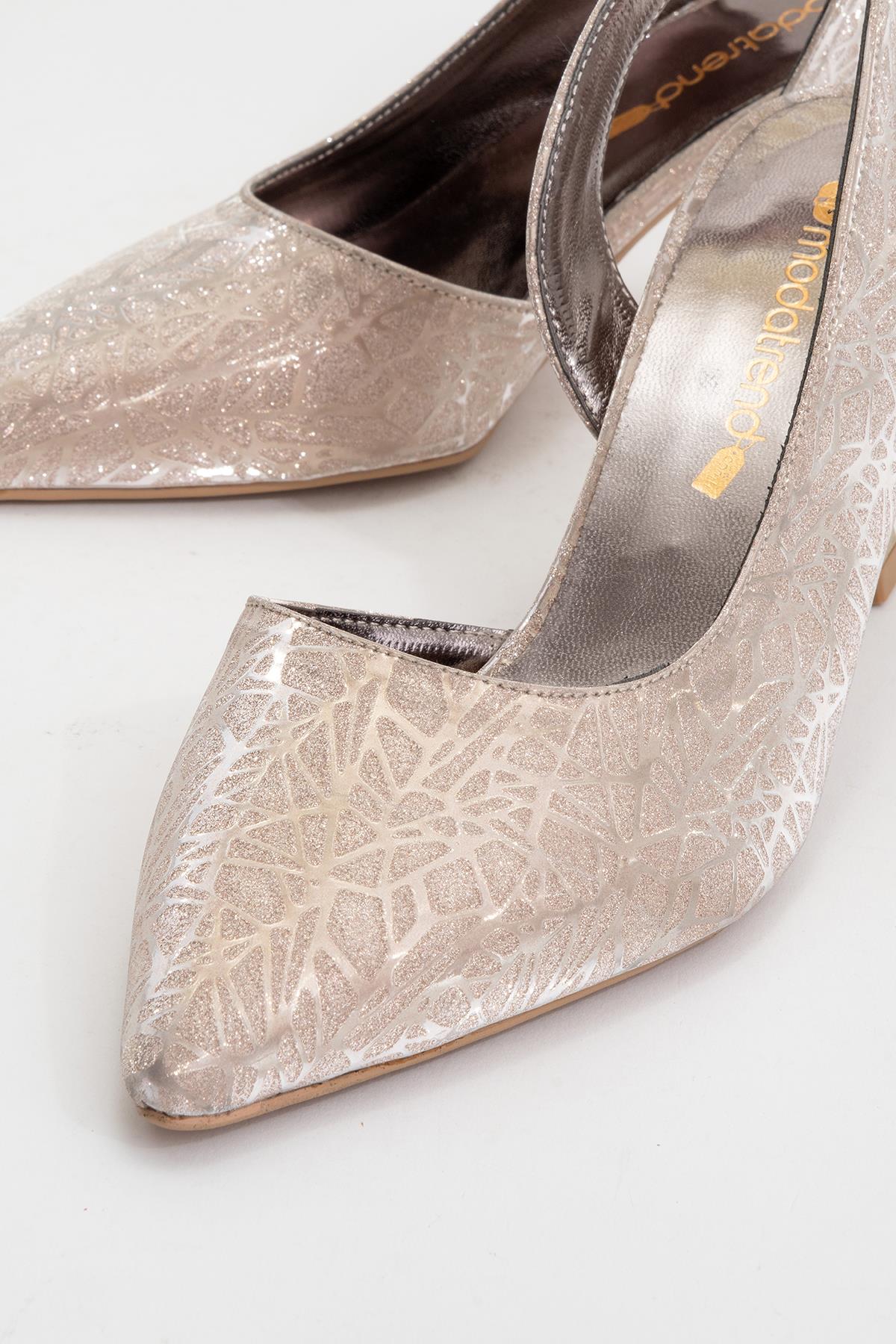 Kadın Topuklu Ayakkabı ALTIN ÜÇGEN - Görsel 6