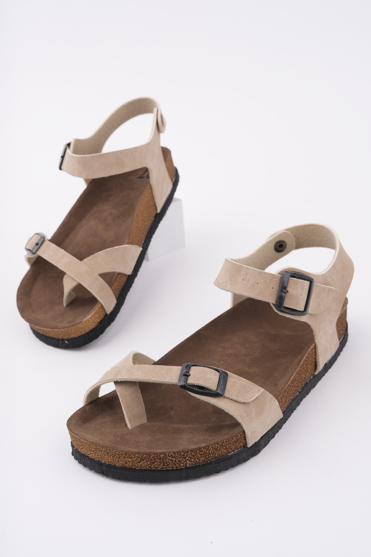 BLAUS Ayarlanabilir Kemerli Günlük Kadın Parmak Arası Sandalet - Görsel 6