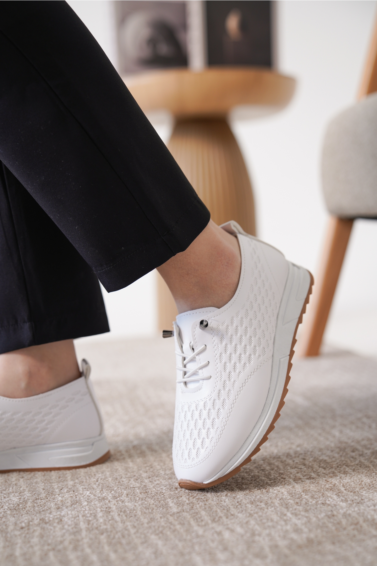 Daxtors Daxtors Beyaz D0155 Günlük Ortopedik Kadın Sneaker Spor Ayakkabı | Flo Beyaz - 4. görsel