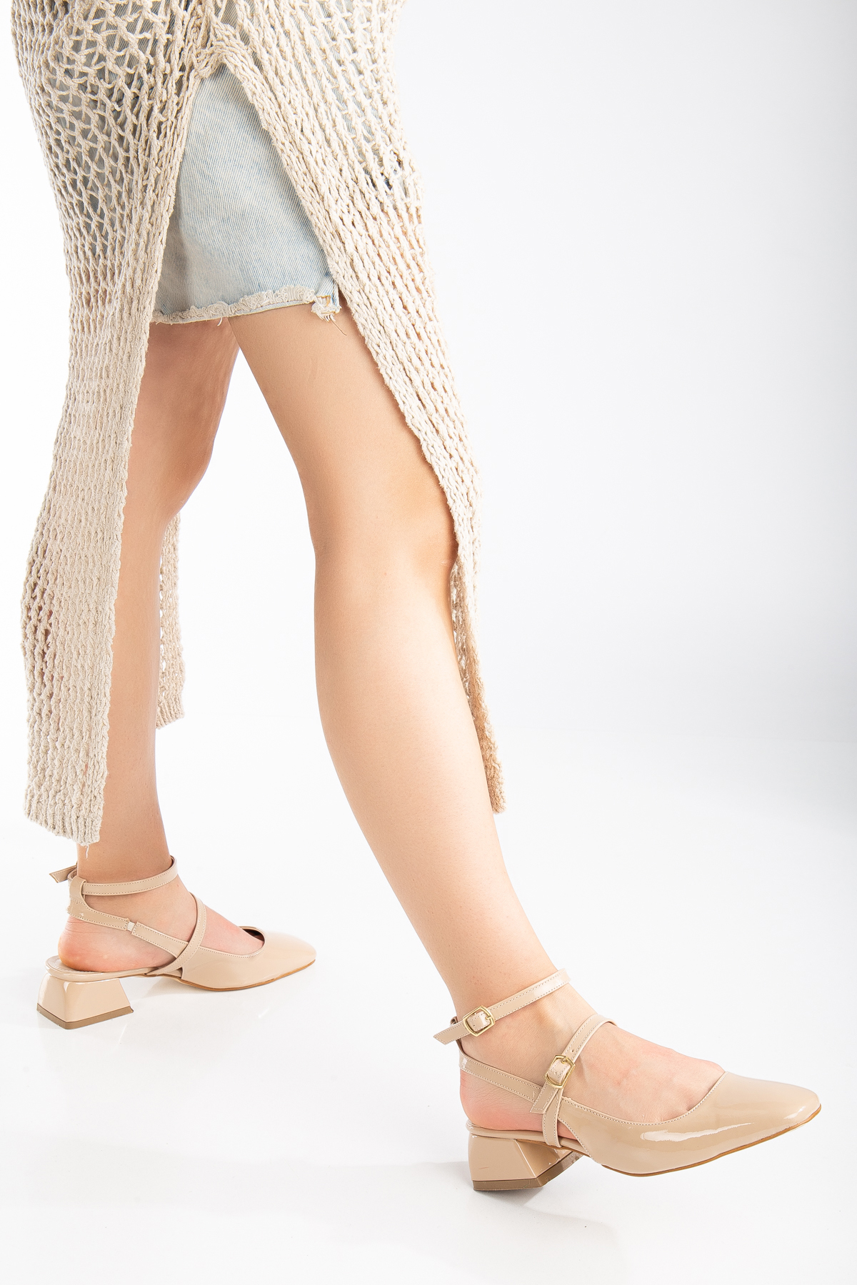 Daxtors D0351 Kadın Arkası Açık Kare Burunlu Baretli Düşük Klasik Topuklu Ayakkabı - Görsel 7