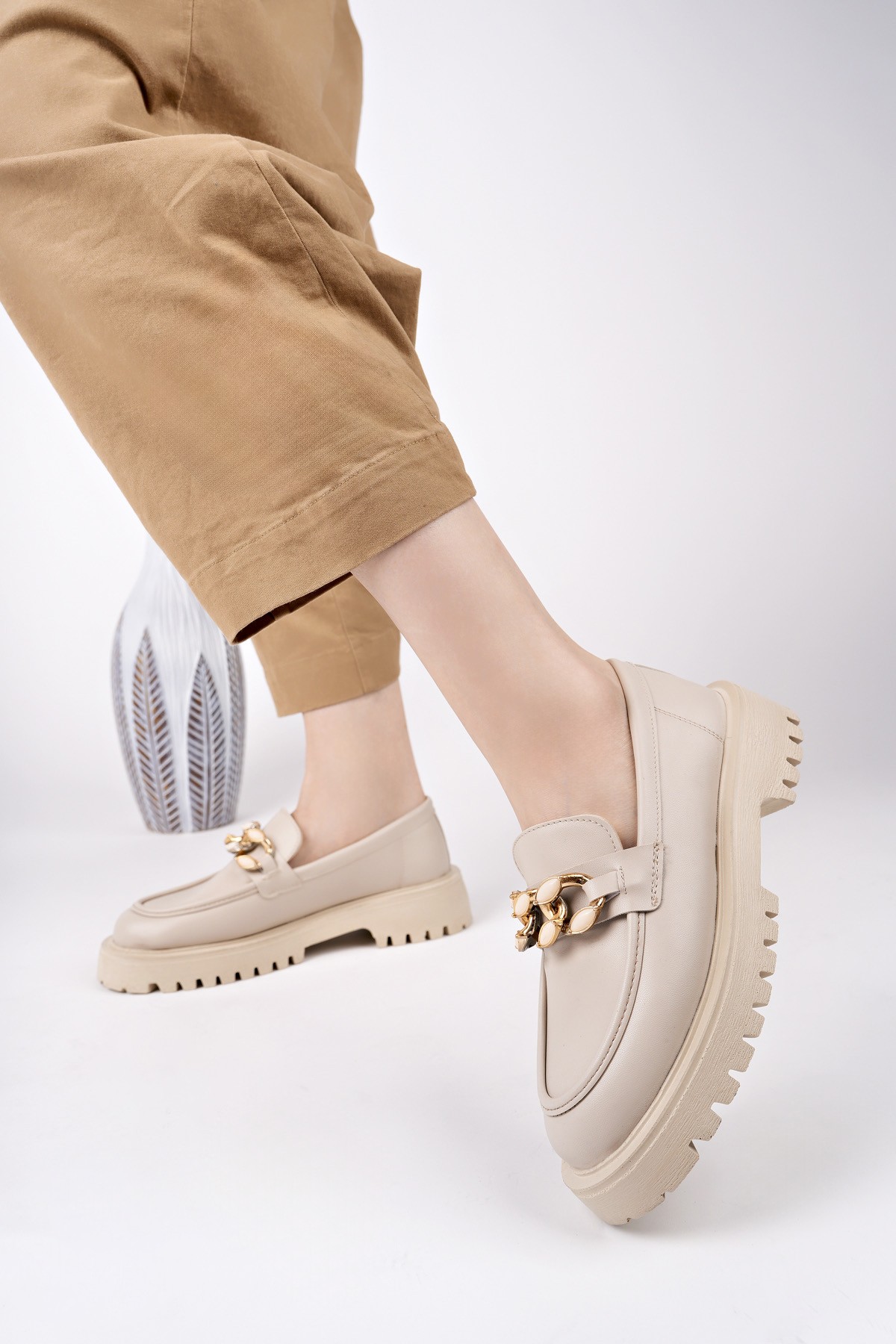 CRASHER Kalın Taban Tokalı Günlük Casual Makosen Kadın Loafer Ayakkabı - Görsel 7