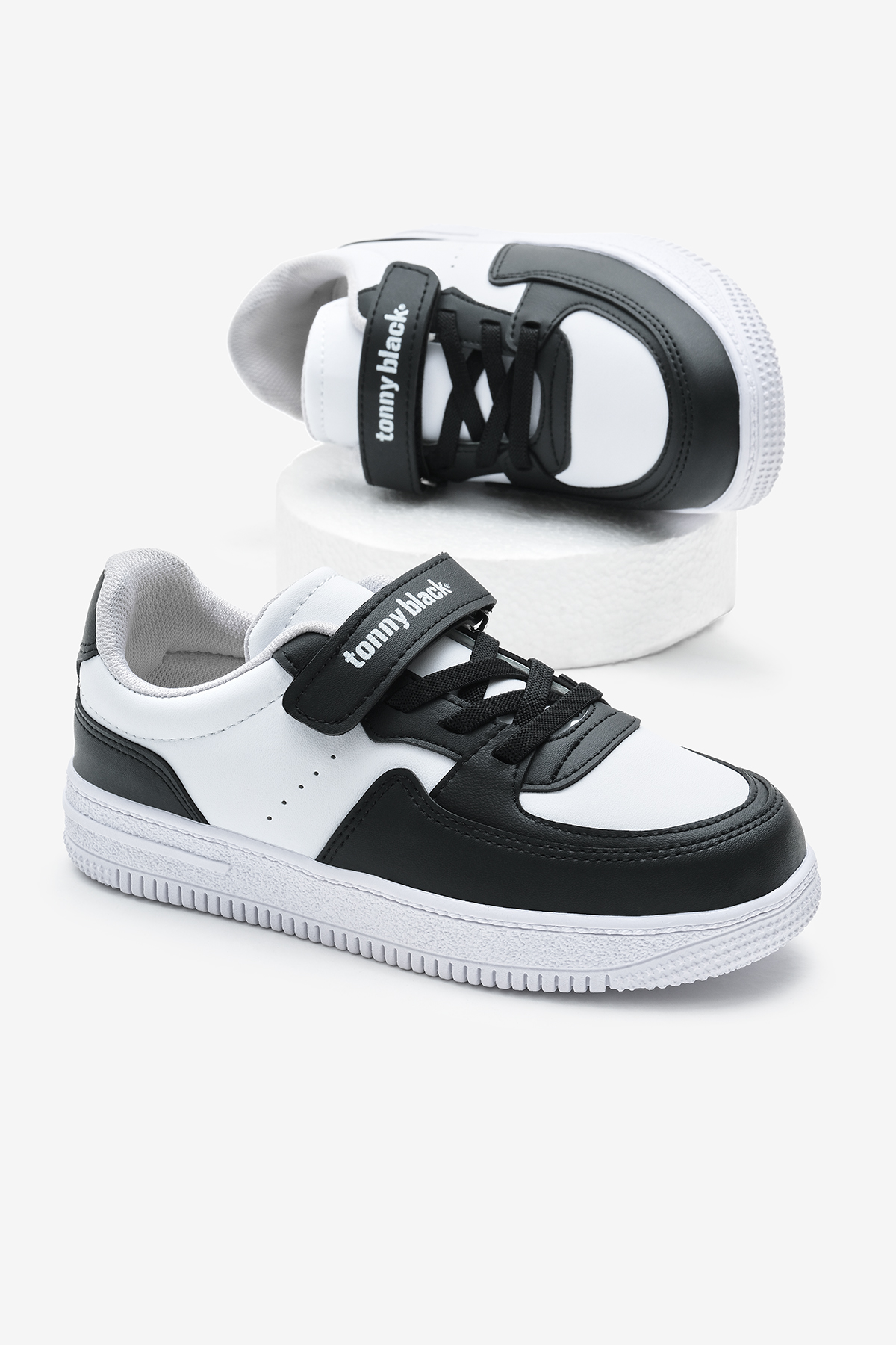 Çocuk Unisex Beyaz Siyah Termo Taban Cırtlı Lastik Bağcıklı Spor Ayakkabı - Görsel 2