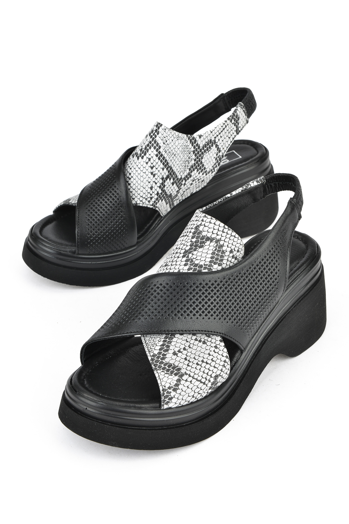 Kadın Hakiki Deri Topuklu Sandalet 151992Z64001 Siyah - Görsel 6