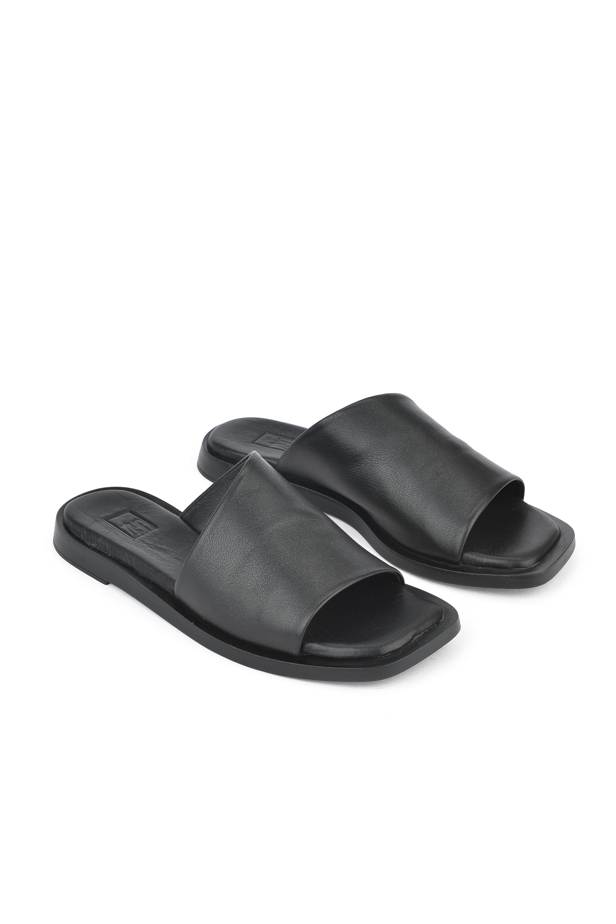 Hakiki Deri Kadın Terlik 1511033ZFATOU Siyah - Görsel 3