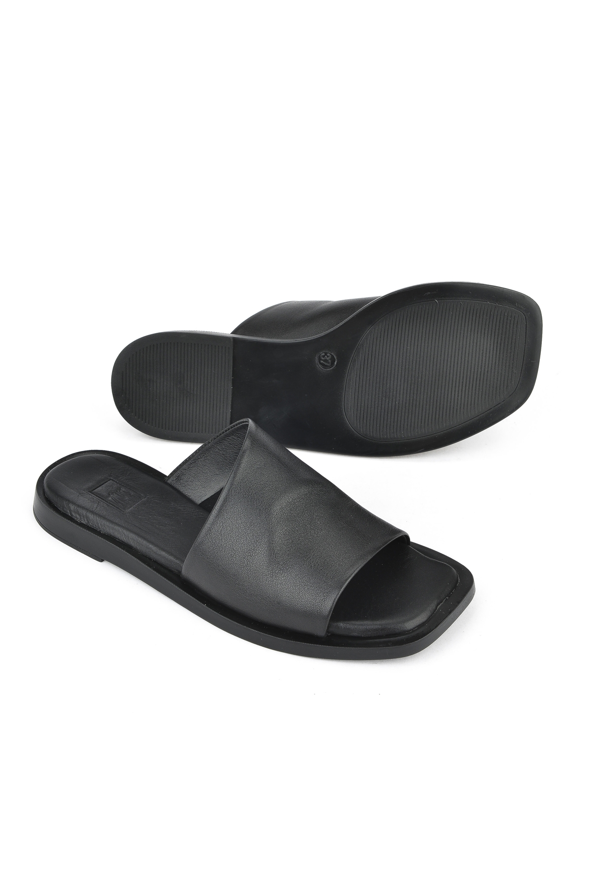 Hakiki Deri Kadın Terlik 1511033ZFATOU Siyah - Görsel 5