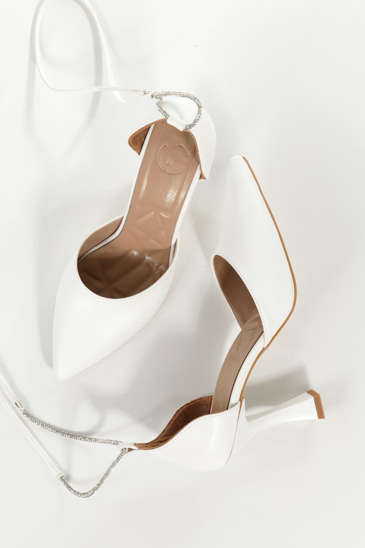 Glossy Beyaz Taşlı Stiletto Kadeh Topuklu Gelin Düğün Ayakkabısı - Görsel 5