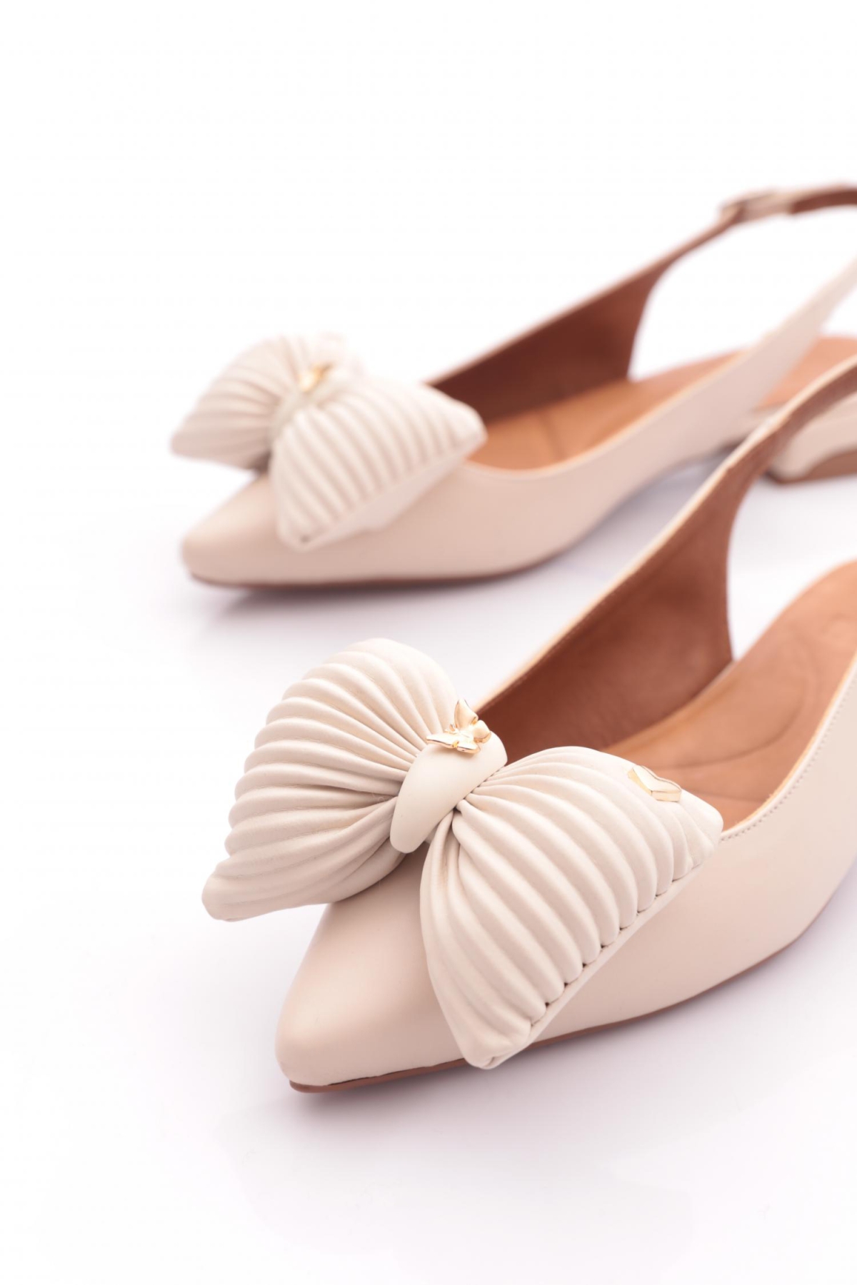 2888 Kadin Fiyonk Detayli Babet - Görsel 5