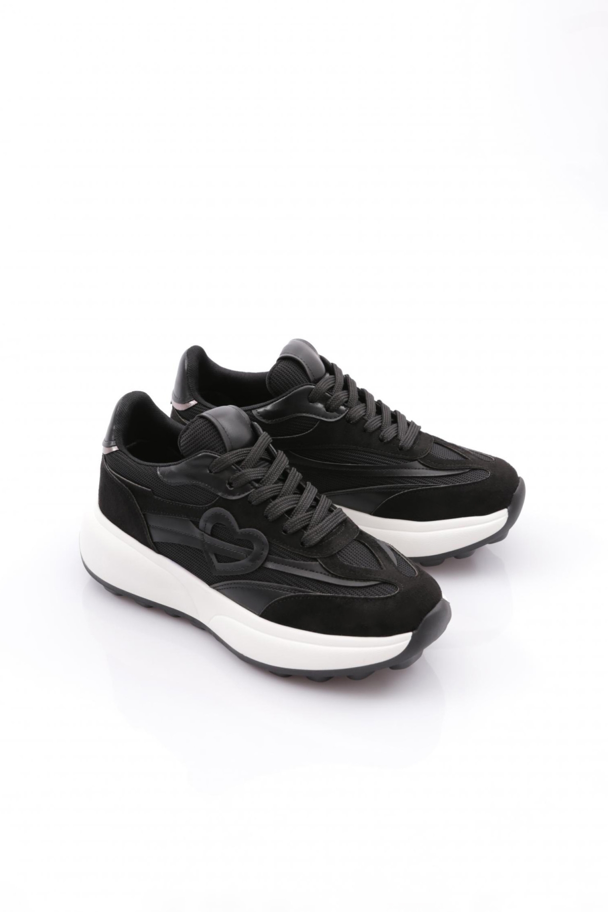 2406-2007 Kadin Bağcikli Spor Ayakkabi - Görsel 3