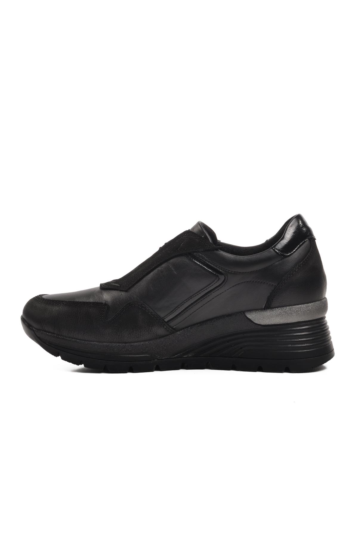2313042K Siyah Hakiki Deri Kadın Günlük Ayakkabı - Görsel 4