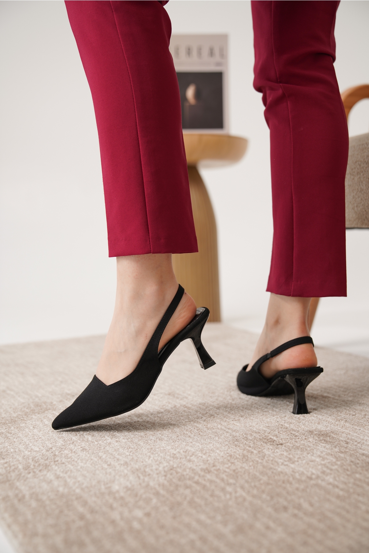 D052 Günlük Ortopedik Klasik Topuklu Kadın Ayakkabı - Görsel 4