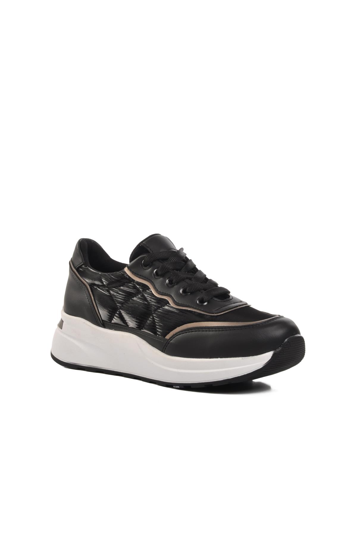 7684 Siyah-Beyaz Bağcıklı Kadın Sneaker - Görsel 2