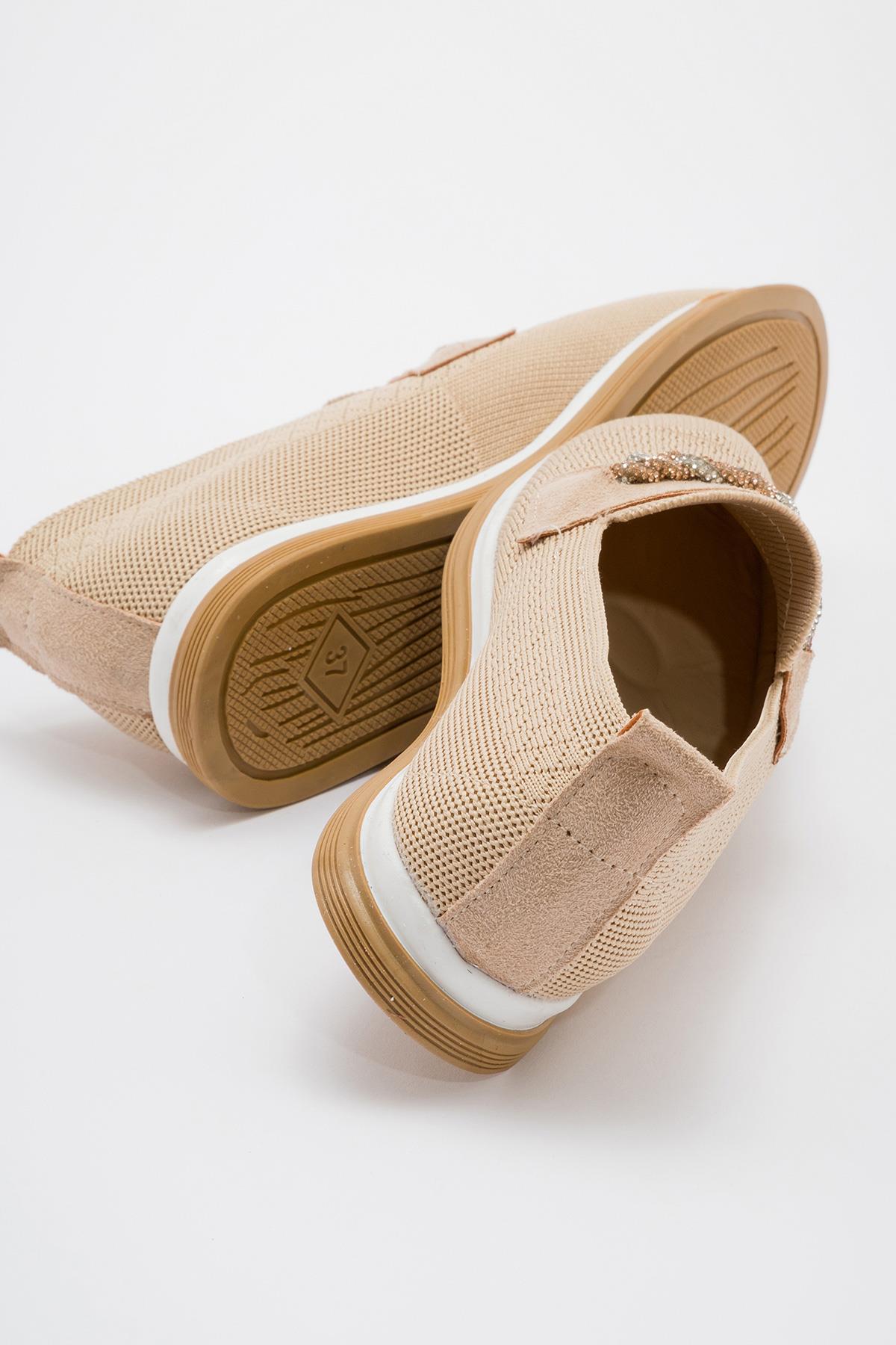 Kadın Kaydırmaz Taban Taşlı Günlük Ayakkabı NUDE - Görsel 5