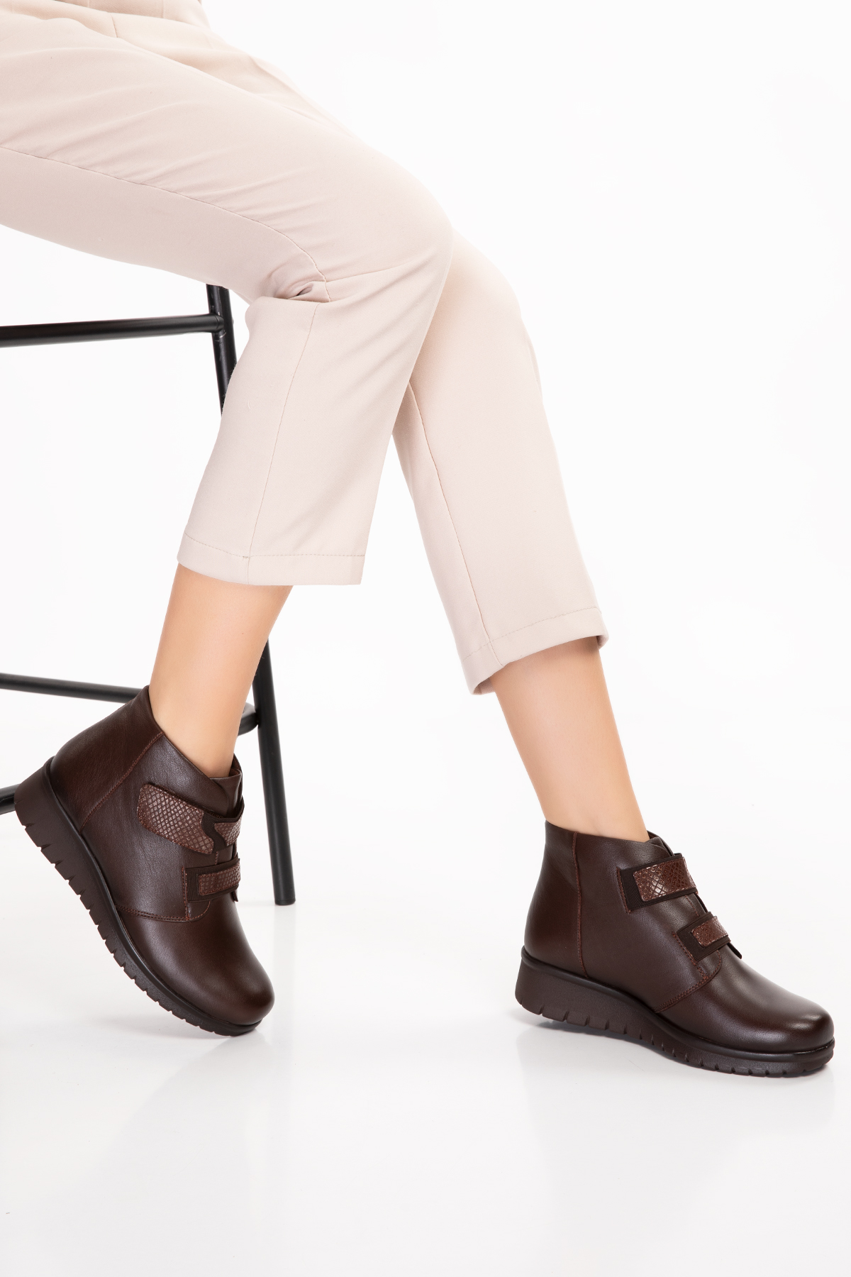 Gondol Kadın Hakiki Deri Cırtlı Kolay Giyim Bot elnr.2126 - Görsel 3