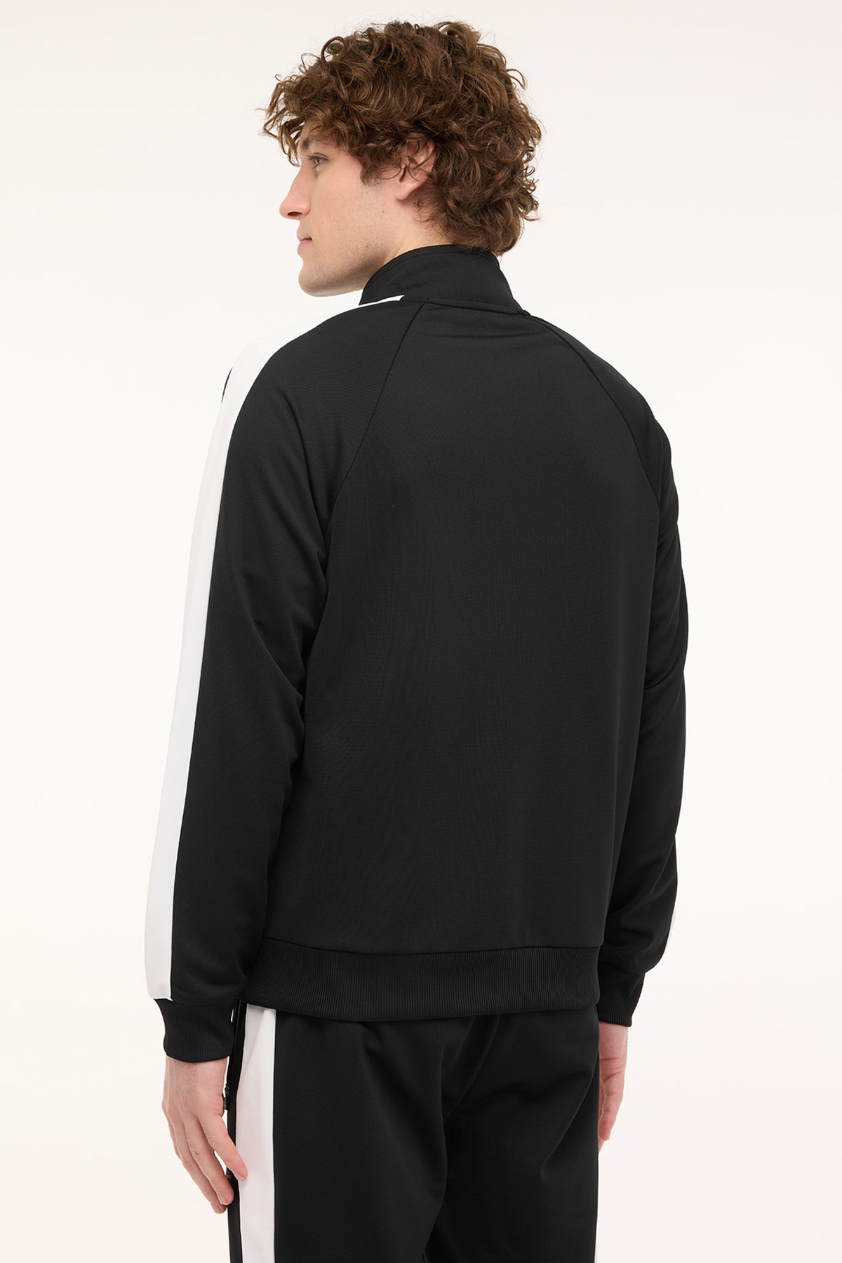 https://floimages.mncdn.com/media/catalog/product/25-03/24/102011785_m2.JPG