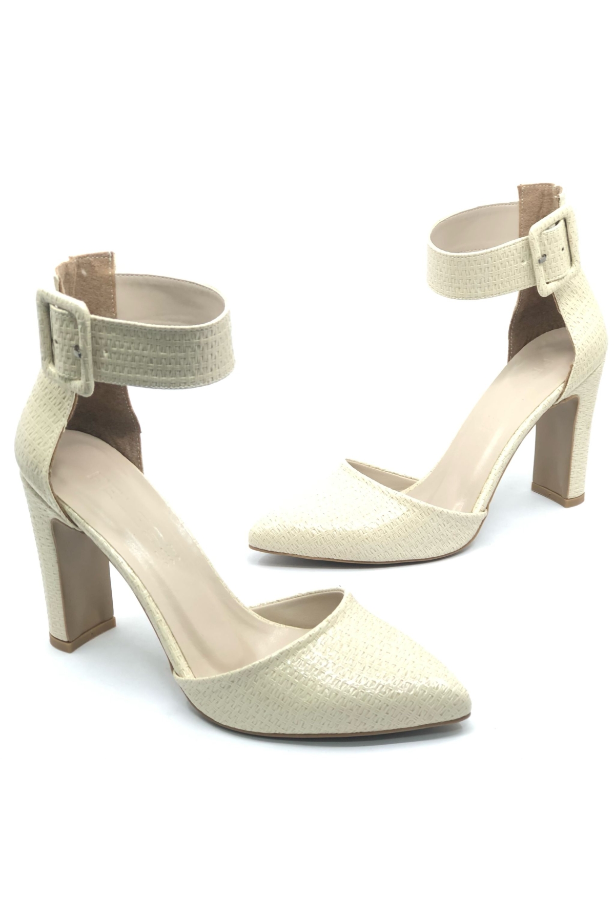 Bilek Detaylı Stiletto Kadın Topuklu Ayakkabı - Görsel 3