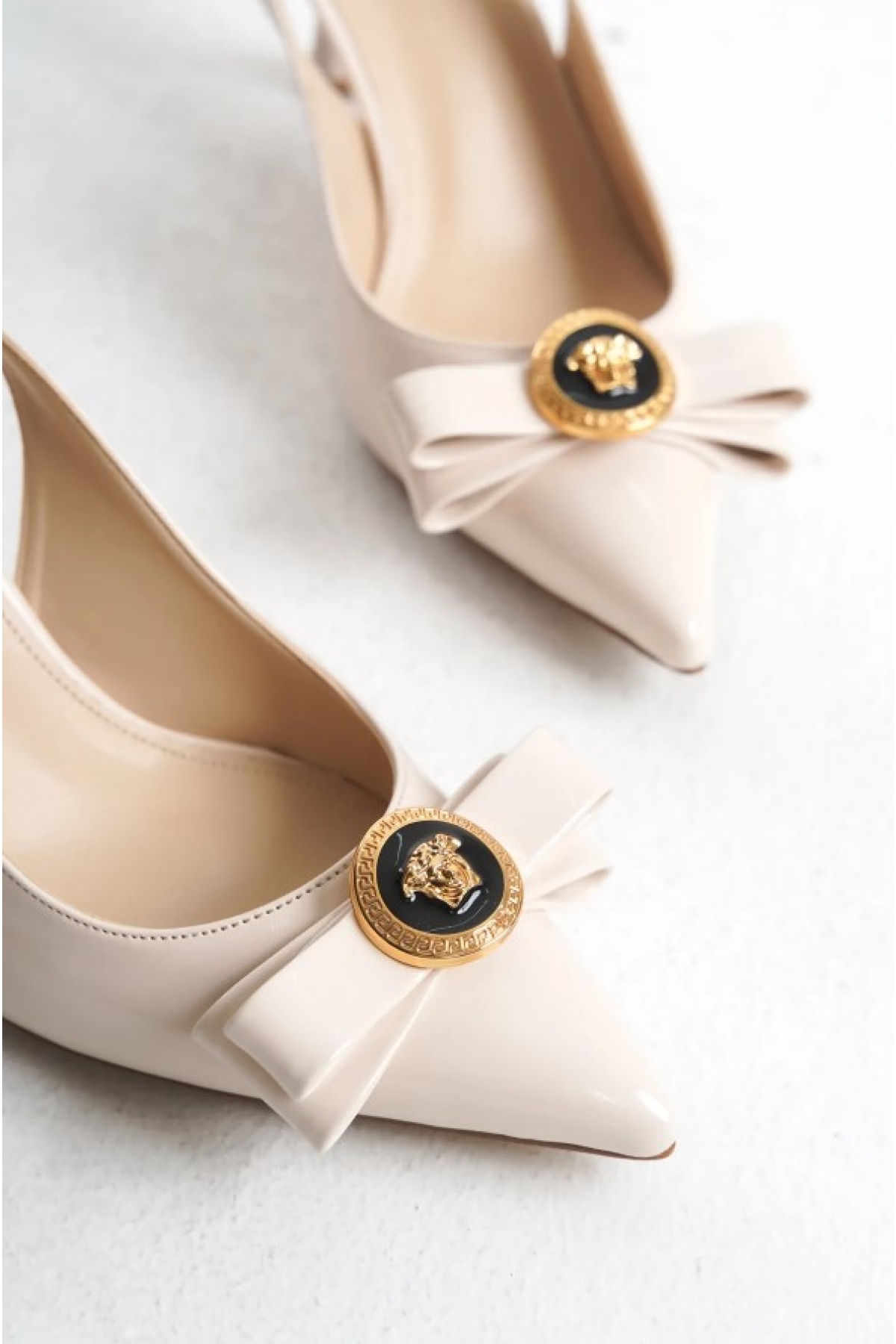 Fiyonk Sarı Toka Detaylı Arkası Açık Stiletto Kadın Topuklu Ayakkabı - Görsel 8