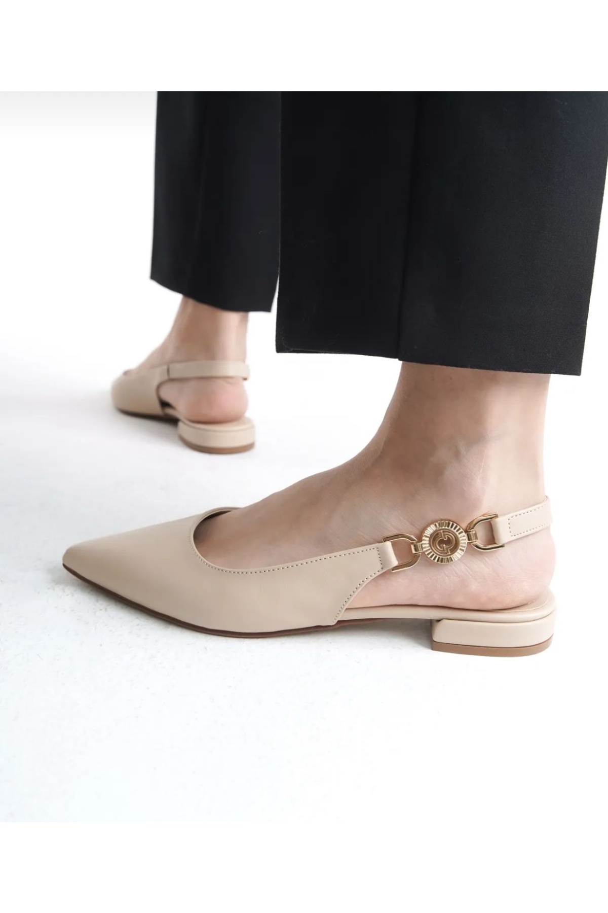 Yan Toka Detaylı Arkası Açık Kadın Babet Ayakkabı - Görsel 7