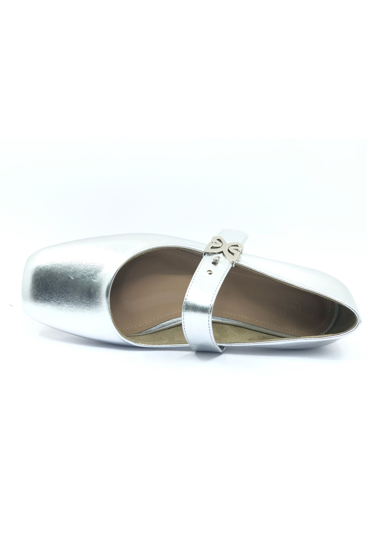 Kemer Detaylı Küt Burun Kadın Babet Ayakkabı - Görsel 7