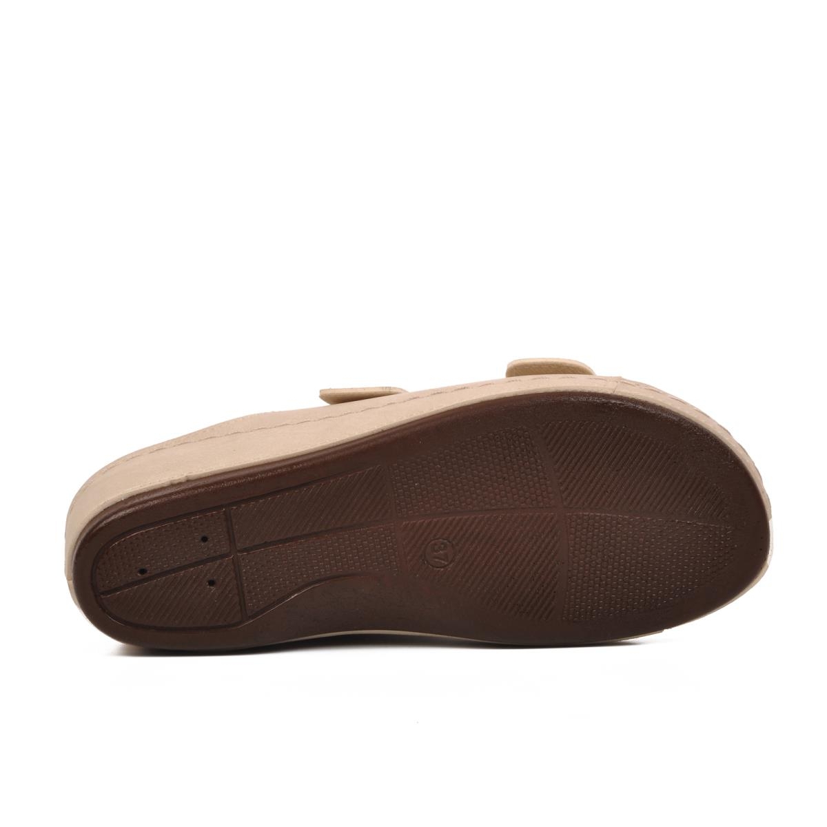 09-978 Bej Kadın Dolgu Topuk Terlik - Görsel 3