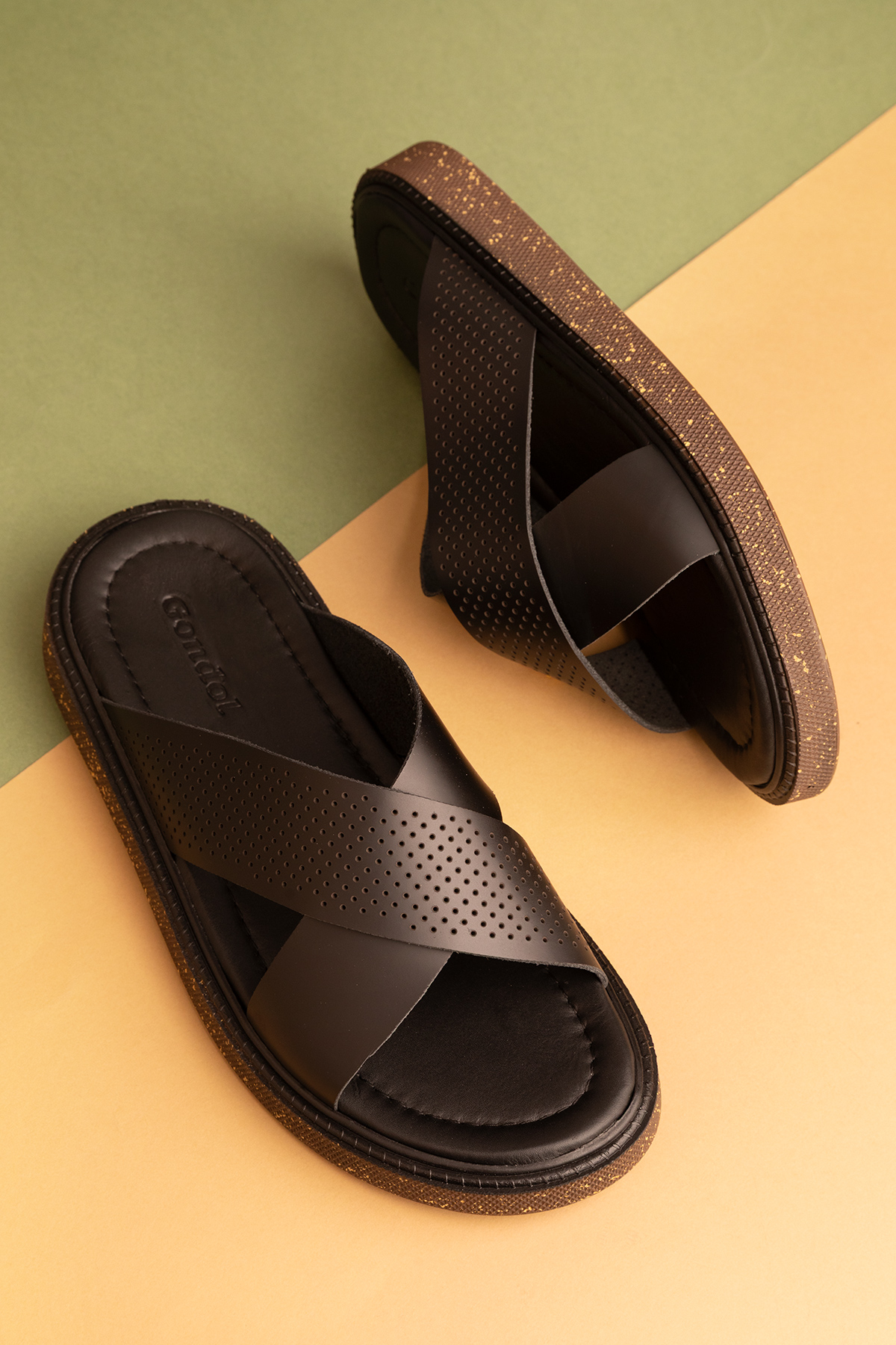 Gondol Erkek Hakiki Deri Çapraz Bant Klasik Terlik esm.24 - Görsel 4