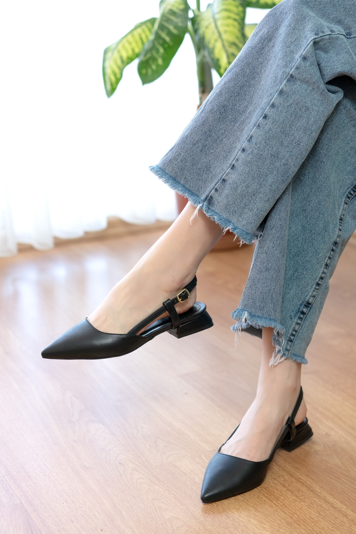 Felina Siyah ( 3 cm Topuklu ) Sivri Burun Topuklu Ayakkabı - Görsel 4