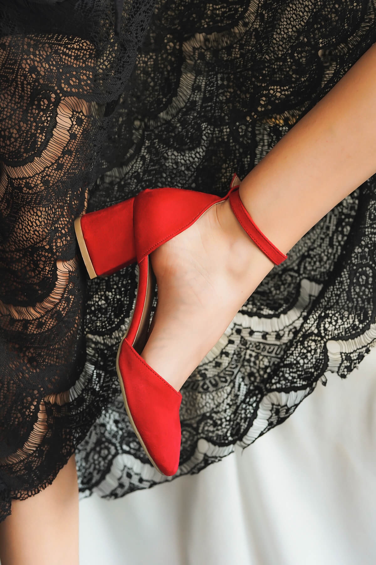 Cordon Kırmızı ( 5 Cm Topuklu) Yuvarlak Burun Topuklu Ayakkabı - Görsel 3