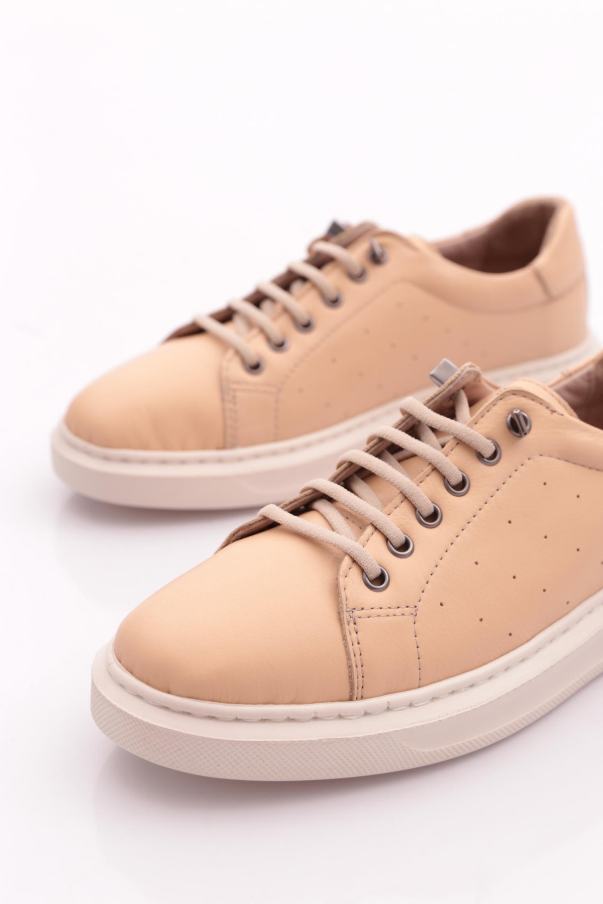 P64 Kadin Bağcikli Düz Taban Sneaker Ayakkabi - Görsel 5