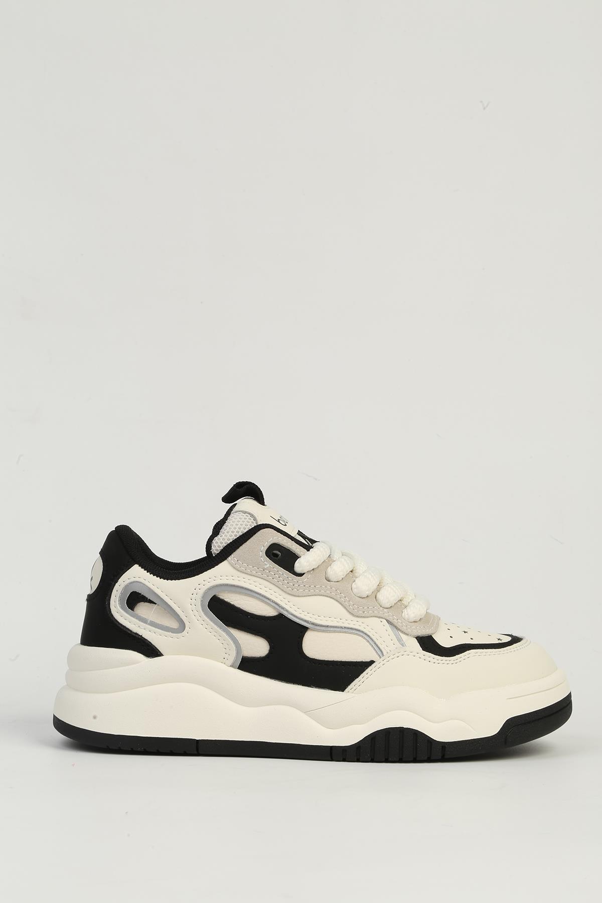 Beyaz Siyah Kadın Spor Ayakkabı İTHAL BNI-11571 - Görsel 2