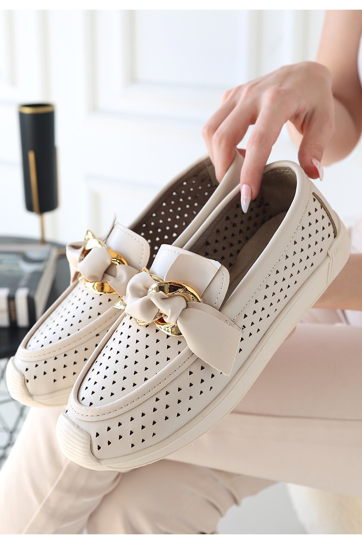 Bej Babet Kadın Ayakkabı - Görsel 3