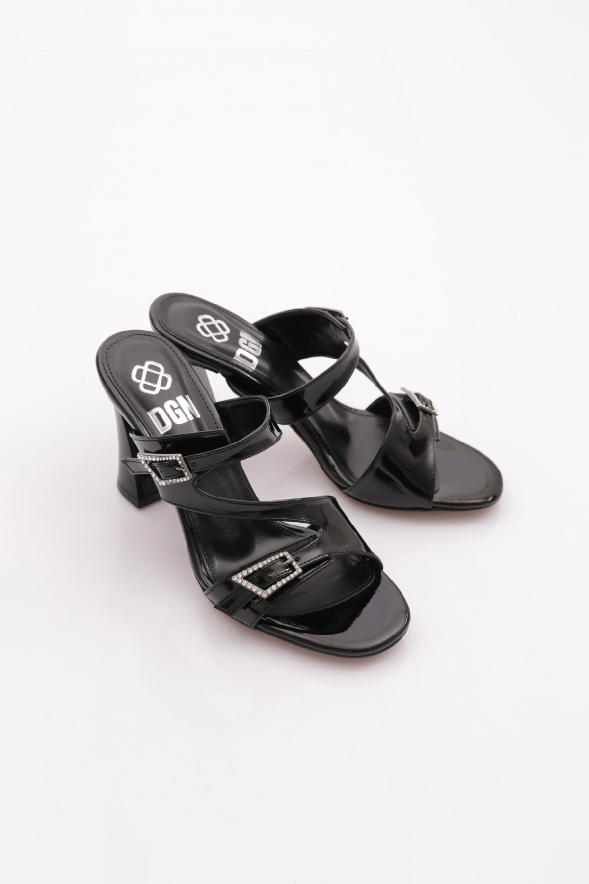 802 Kadin Aksesuarli Topuklu Terlik - Görsel 3